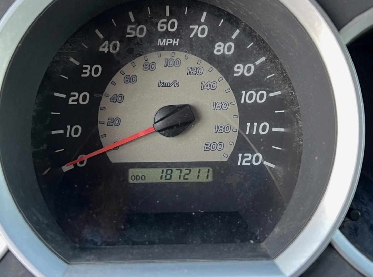 2008 BLACK /Gray Cloth Toyota Tacoma Access Cab 2WD (5TETX22N28Z) with an 2.7L 4 Cyl. engine, Automatic transmission, located at 2990 Old Orchard Rd., Jackson, MO, 63755, 37.354214, -89.612106 - 2008 Toyota Tacoma 187xxx miles Rear Wheel Drive 2.7L 4 Cyl. 5-Speed Manual We have financing available and we accept trades! Fill out a credit application on our website or come by today! If you have any questions, give us a call at (573) 204-7777 or visit our website at firstautocredit.com. - Photo#18