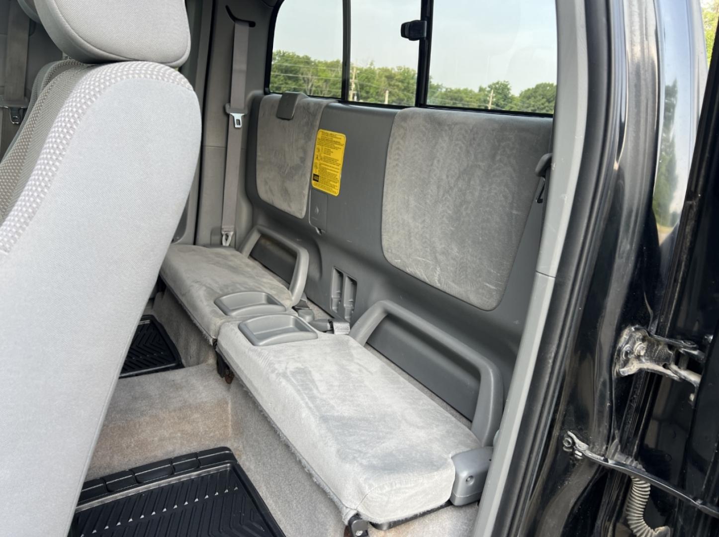 2008 BLACK /Gray Cloth Toyota Tacoma Access Cab 2WD (5TETX22N28Z) with an 2.7L 4 Cyl. engine, Automatic transmission, located at 2990 Old Orchard Rd., Jackson, MO, 63755, 37.354214, -89.612106 - 2008 Toyota Tacoma 187xxx miles Rear Wheel Drive 2.7L 4 Cyl. 5-Speed Manual We have financing available and we accept trades! Fill out a credit application on our website or come by today! If you have any questions, give us a call at (573) 204-7777 or visit our website at firstautocredit.com. - Photo#13