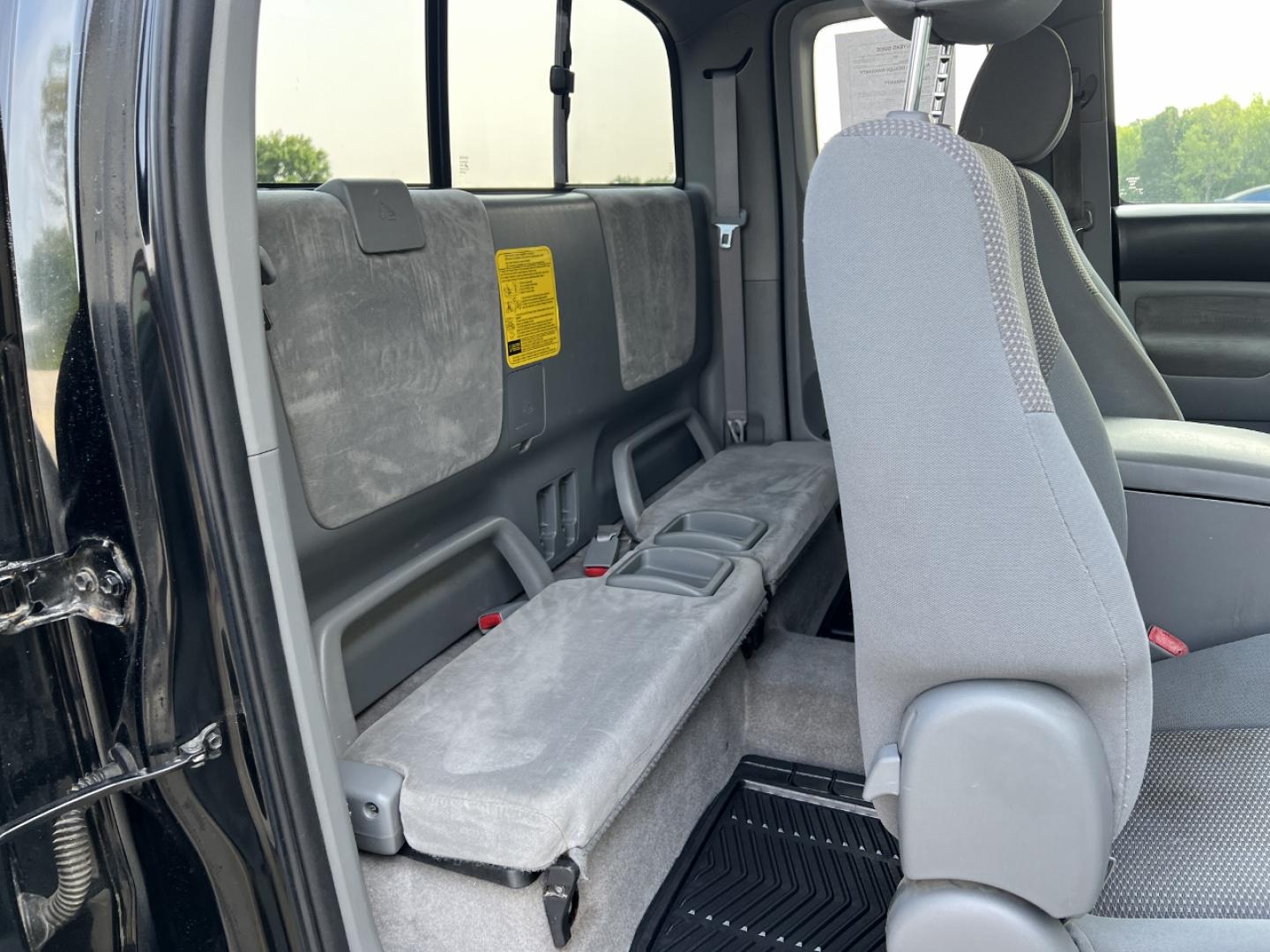 2008 BLACK /Gray Cloth Toyota Tacoma Access Cab 2WD (5TETX22N28Z) with an 2.7L 4 Cyl. engine, Automatic transmission, located at 2990 Old Orchard Rd., Jackson, MO, 63755, 37.354214, -89.612106 - 2008 Toyota Tacoma 187xxx miles Rear Wheel Drive 2.7L 4 Cyl. 5-Speed Manual We have financing available and we accept trades! Fill out a credit application on our website or come by today! If you have any questions, give us a call at (573) 204-7777 or visit our website at firstautocredit.com. - Photo#15