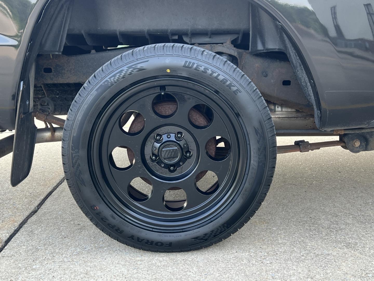 2008 BLACK /Gray Cloth Toyota Tacoma Access Cab 2WD (5TETX22N28Z) with an 2.7L 4 Cyl. engine, Automatic transmission, located at 2990 Old Orchard Rd., Jackson, MO, 63755, 37.354214, -89.612106 - 2008 Toyota Tacoma 187xxx miles Rear Wheel Drive 2.7L 4 Cyl. 5-Speed Manual We have financing available and we accept trades! Fill out a credit application on our website or come by today! If you have any questions, give us a call at (573) 204-7777 or visit our website at firstautocredit.com. - Photo#28