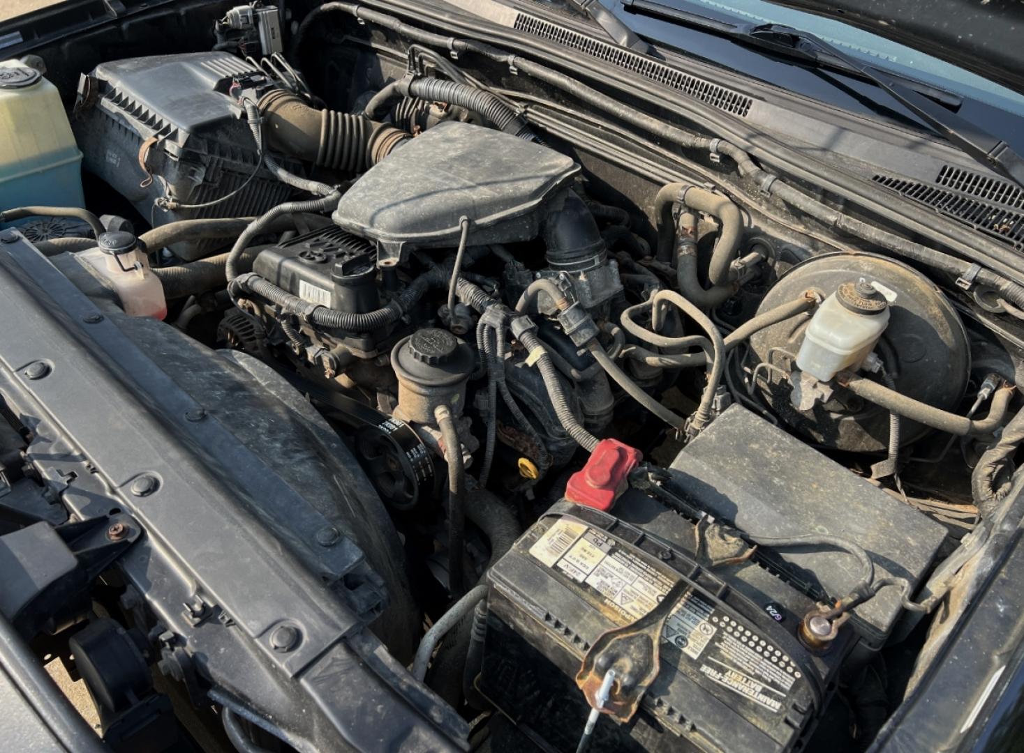 2008 BLACK /Gray Cloth Toyota Tacoma Access Cab 2WD (5TETX22N28Z) with an 2.7L 4 Cyl. engine, Automatic transmission, located at 2990 Old Orchard Rd., Jackson, MO, 63755, 37.354214, -89.612106 - 2008 Toyota Tacoma 187xxx miles Rear Wheel Drive 2.7L 4 Cyl. 5-Speed Manual We have financing available and we accept trades! Fill out a credit application on our website or come by today! If you have any questions, give us a call at (573) 204-7777 or visit our website at firstautocredit.com. - Photo#24