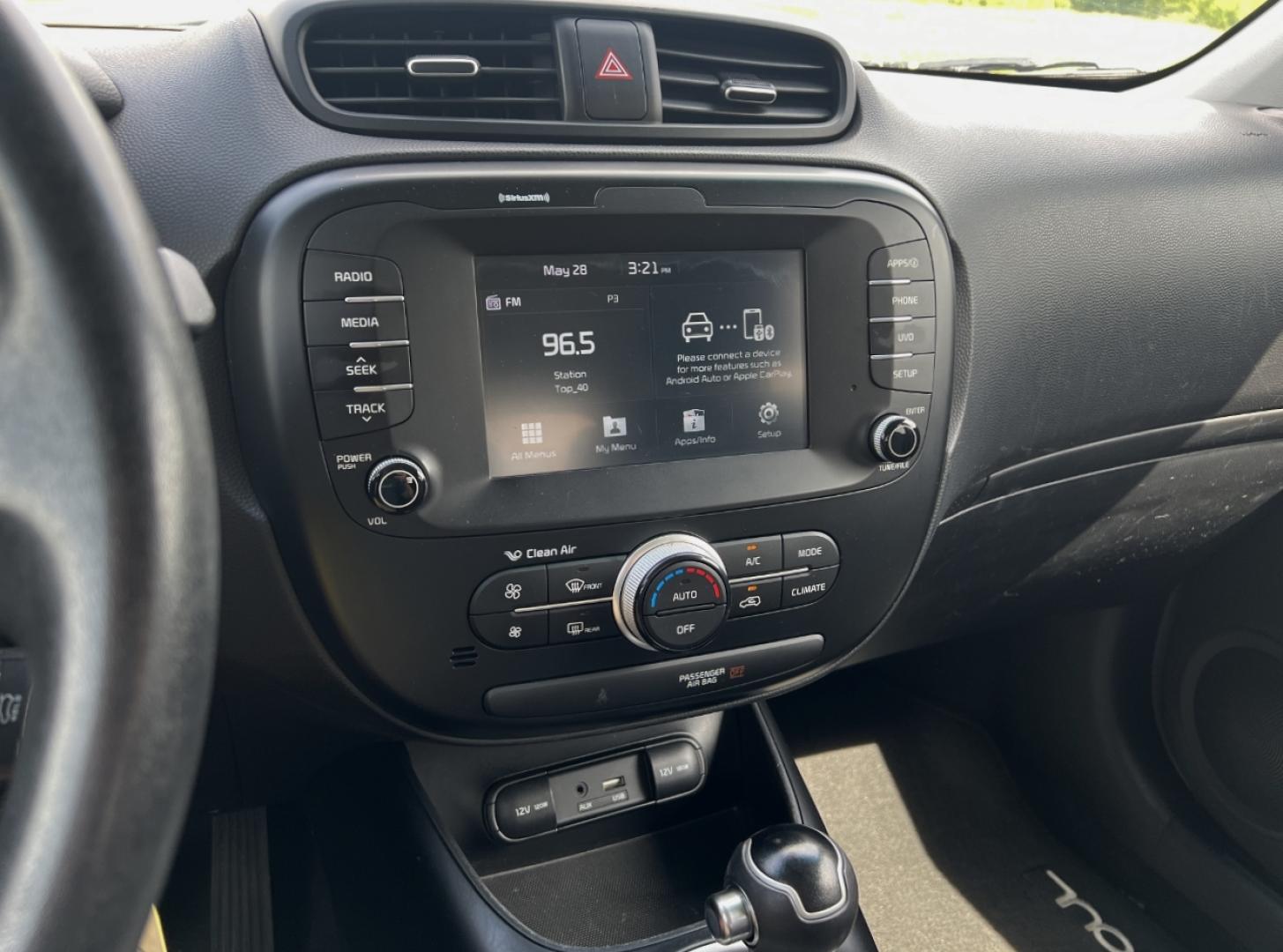 2018 BLUE /Black Cloth Kia Soul + (KNDJP3A51J7) with an 2.0L 4 Cyl. engine, Automatic transmission, located at 506 S. Kingshighway, Cape Girardeau, MO, 63703, (573) 235-5000, 37.294994, -89.556206 - 2018 Kia Soul + 97xxx miles Front Wheel Drive 2.0L 4 Cyl. Automatic Backup Camera Bluetooth Cruise Power Windows/Locks/Mirrors We have financing available and we accept trades! Fill out a credit application on our website or come by today! If you have any questions, give us a call at (573) - Photo#21