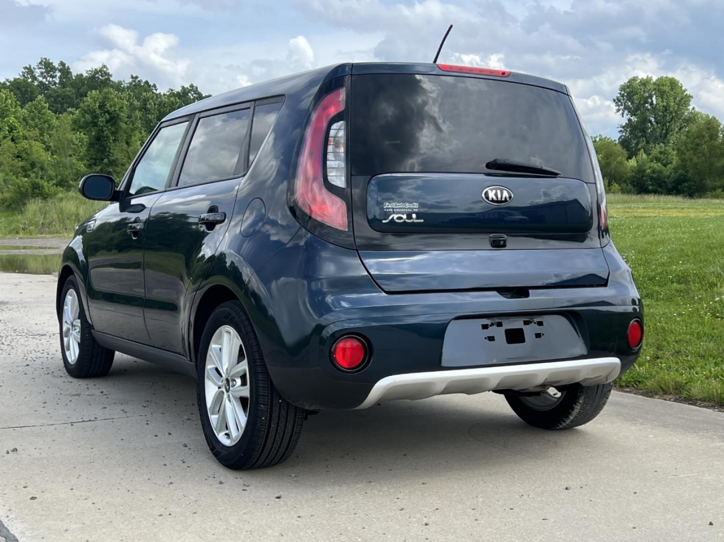 2018 BLUE /Black Cloth Kia Soul + (KNDJP3A51J7) with an 2.0L 4 Cyl. engine, Automatic transmission, located at 506 S. Kingshighway, Cape Girardeau, MO, 63703, (573) 235-5000, 37.294994, -89.556206 - 2018 Kia Soul + 97xxx miles Front Wheel Drive 2.0L 4 Cyl. Automatic Backup Camera Bluetooth Cruise Power Windows/Locks/Mirrors We have financing available and we accept trades! Fill out a credit application on our website or come by today! If you have any questions, give us a call at (573) - Photo#7
