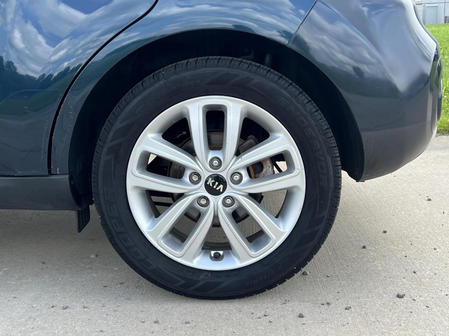 2018 BLUE /Black Cloth Kia Soul + (KNDJP3A51J7) with an 2.0L 4 Cyl. engine, Automatic transmission, located at 506 S. Kingshighway, Cape Girardeau, MO, 63703, (573) 235-5000, 37.294994, -89.556206 - 2018 Kia Soul + 97xxx miles Front Wheel Drive 2.0L 4 Cyl. Automatic Backup Camera Bluetooth Cruise Power Windows/Locks/Mirrors We have financing available and we accept trades! Fill out a credit application on our website or come by today! If you have any questions, give us a call at (573) - Photo#31
