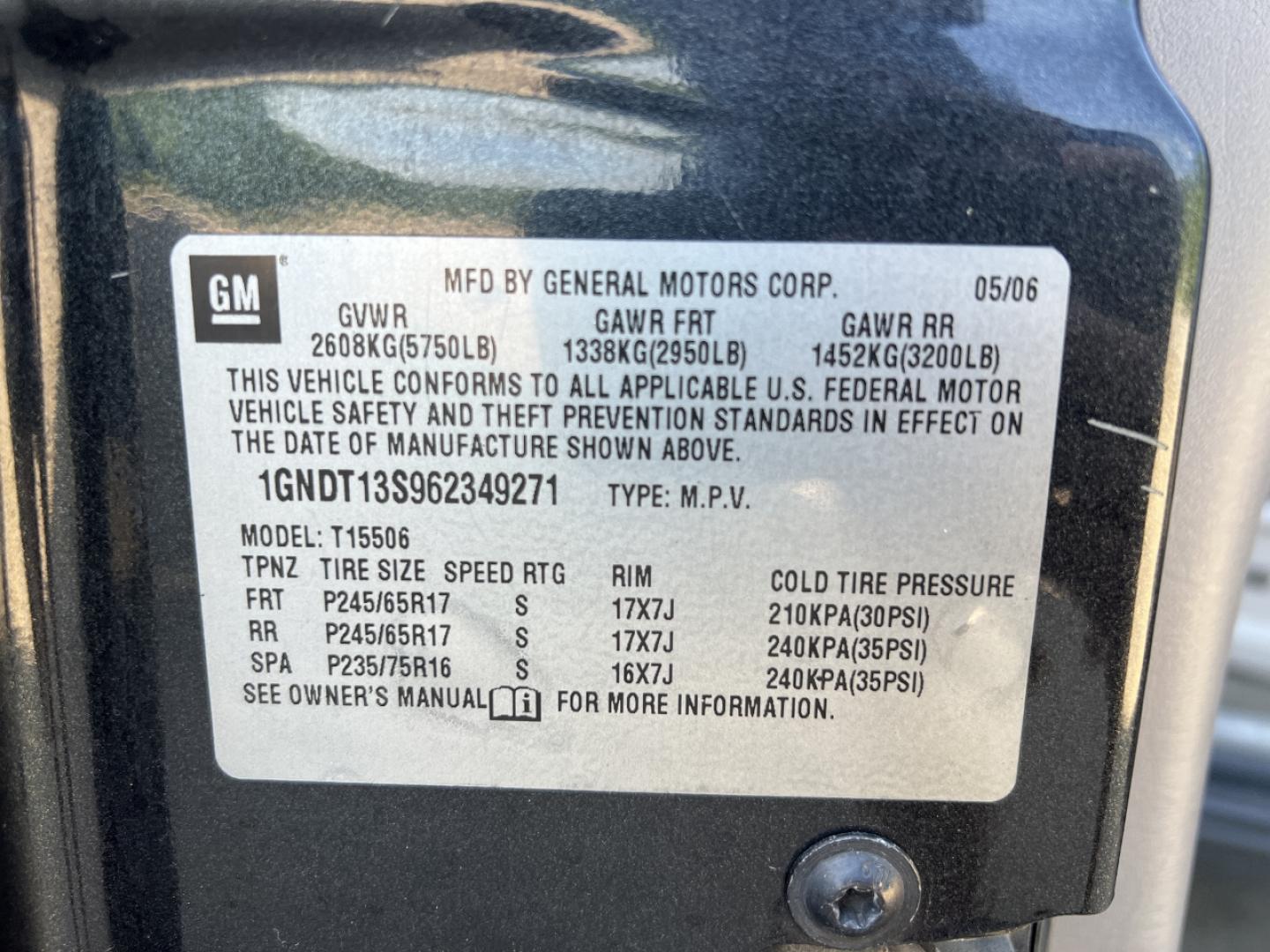 2006 BLACK /Gray Cloth Chevrolet TrailBlazer LS 4WD (1GNDT13S962) with an 4.2L V6 engine, Automatic transmission, located at 2990 Old Orchard Rd., Jackson, MO, 63755, 37.354214, -89.612106 - 2006 Chevrolet TrailBlazer LS 184xxx miles 4 Wheel Drive 4.2L V6 Automatic Power Driver Seat Sunroof Cruise Power Windows/Locks/Mirrors We have financing available and we accept trades! Fill out a credit application on our website or come by today! If you have any questions, give us a call - Photo#48