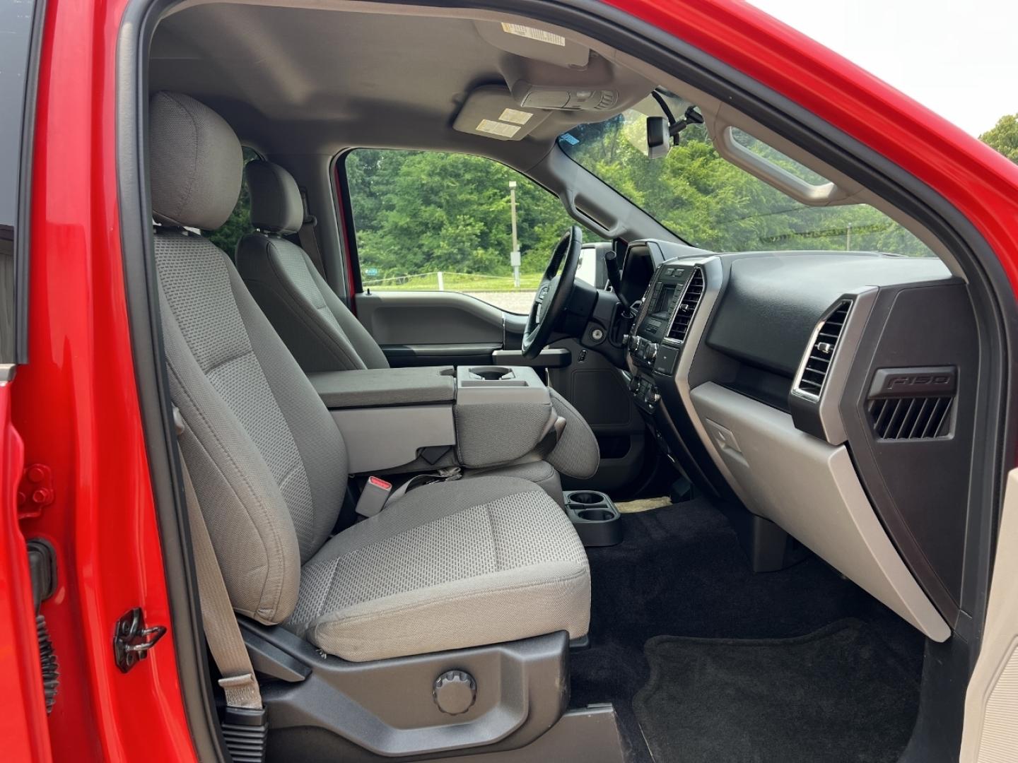 2015 RED /Gray Cloth Ford F-150 XLT SuperCrew 6.5-ft. Bed 4WD (1FTEW1EP6FK) with an 2.7L V6 engine, Automatic transmission, located at 2990 Old Orchard Rd., Jackson, MO, 63755, 37.354214, -89.612106 - 2015 Ford F-150 XLT Only 48xxx miles 4x4 2.7L V6 Automatic Backup Camera Power Driver Seat New Tires Bluetooth Cruise Power Windows/Locks/Mirrors We have financing available and we accept trades! Fill out a credit application on our website or come by today! If you have any questions, gi - Photo#15
