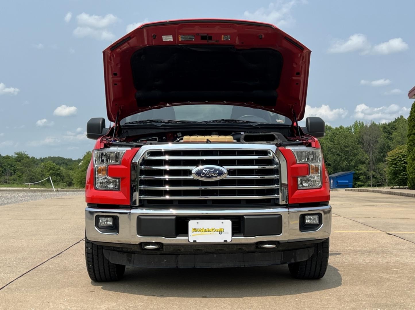 2015 RED /Gray Cloth Ford F-150 XLT SuperCrew 6.5-ft. Bed 4WD (1FTEW1EP6FK) with an 2.7L V6 engine, Automatic transmission, located at 2990 Old Orchard Rd., Jackson, MO, 63755, 37.354214, -89.612106 - 2015 Ford F-150 XLT Only 48xxx miles 4x4 2.7L V6 Automatic Backup Camera Power Driver Seat New Tires Bluetooth Cruise Power Windows/Locks/Mirrors We have financing available and we accept trades! Fill out a credit application on our website or come by today! If you have any questions, gi - Photo#33