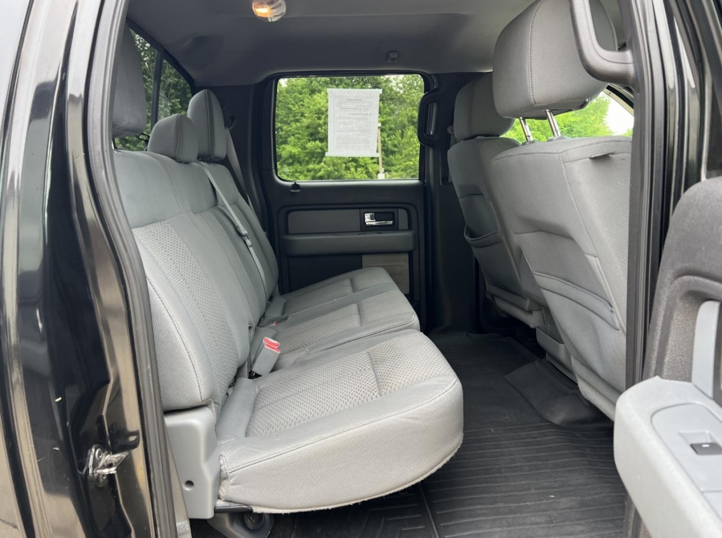2013 BLACK /Gray Cloth Ford F-150 XLT SuperCrew 6.5-ft. Bed 4WD (1FTFW1ET3DK) with an 3.5L V6 TURBO engine, Automatic transmission, located at 2990 Old Orchard Rd., Jackson, MO, 63755, 37.354214, -89.612106 - 2013 Ford F-150 XLT 110xxx miles 4x4 3.5L V6 Automatic Backup Camera Power Driver Seat Bluetooth Cruise Power Windows/Locks/Mirrors We have financing available and we accept trades! Fill out a credit application on our website or come by today! If you have any questions, give us a call at - Photo#17