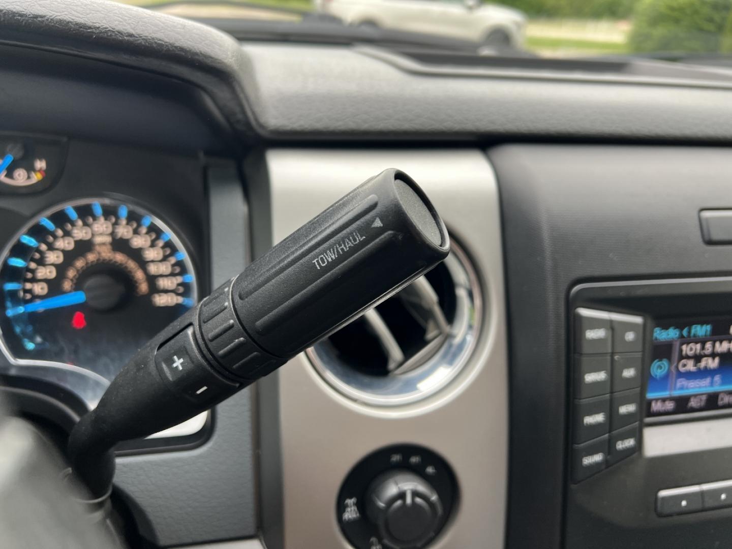 2013 BLACK /Gray Cloth Ford F-150 XLT SuperCrew 6.5-ft. Bed 4WD (1FTFW1ET3DK) with an 3.5L V6 TURBO engine, Automatic transmission, located at 2990 Old Orchard Rd., Jackson, MO, 63755, 37.354214, -89.612106 - 2013 Ford F-150 XLT 110xxx miles 4x4 3.5L V6 Automatic Backup Camera Power Driver Seat Bluetooth Cruise Power Windows/Locks/Mirrors We have financing available and we accept trades! Fill out a credit application on our website or come by today! If you have any questions, give us a call at - Photo#23