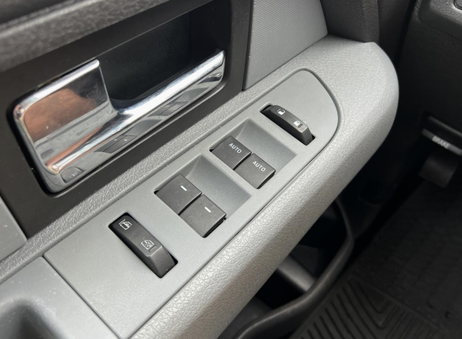 2013 BLACK /Gray Cloth Ford F-150 XLT SuperCrew 6.5-ft. Bed 4WD (1FTFW1ET3DK) with an 3.5L V6 TURBO engine, Automatic transmission, located at 2990 Old Orchard Rd., Jackson, MO, 63755, 37.354214, -89.612106 - 2013 Ford F-150 XLT 110xxx miles 4x4 3.5L V6 Automatic Backup Camera Power Driver Seat Bluetooth Cruise Power Windows/Locks/Mirrors We have financing available and we accept trades! Fill out a credit application on our website or come by today! If you have any questions, give us a call at - Photo#28