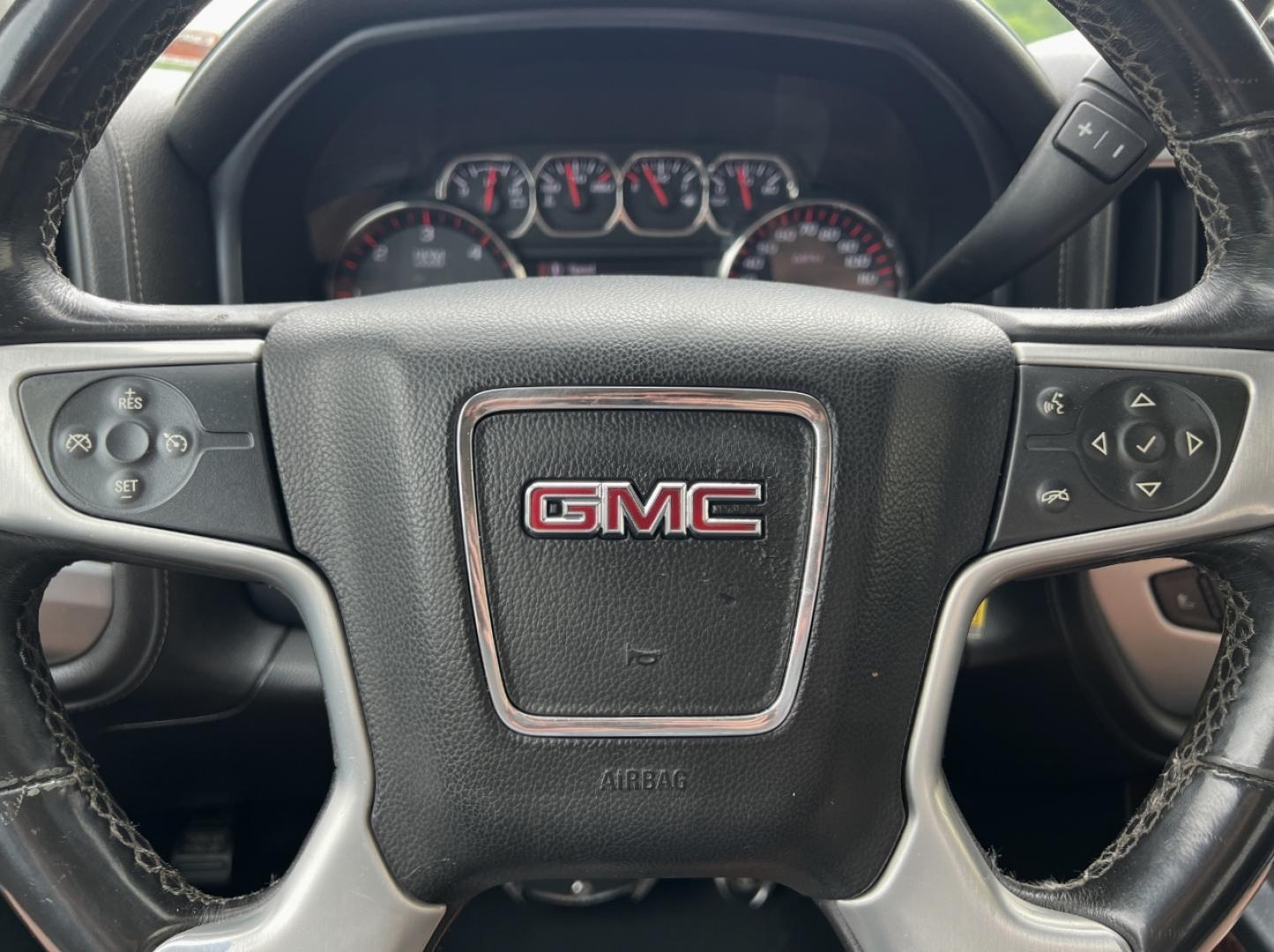 2015 SILVER /Black Leather GMC Sierra 2500HD SLT Crew Cab 4WD (1GT12ZEG4FF) with an 6.0L V8 engine, Automatic transmission, located at 2990 Old Orchard Rd., Jackson, MO, 63755, 37.354214, -89.612106 - 2015 GMC Sierra 2500HD SLT 166xxx miles 4x4 6.0L V8 Automatic Leather Navigation Power/Heated Seats Backup Camera Bluetooth Remote Start Cruise Power Windows/Locks/Mirrors We have financing available and we accept trades! Fill out a credit application on our website or come by today! I - Photo#23