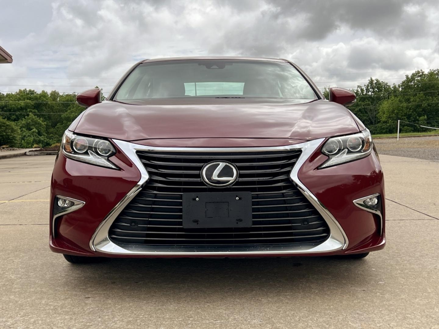 2017 RED /Tan Leather Lexus ES 350 Sedan (58ABK1GG1HU) with an 3.5L V6 engine, Automatic transmission, located at 2990 Old Orchard Rd., Jackson, MO, 63755, 37.354214, -89.612106 - 2017 Lexus ES 350 Only 42xxx miles Front Wheel Drive 3.5L V6 Automatic Leather Navigation Power/Heated/Cooled Seats Backup Camera Sunroof New Tires Bluetooth Cruise Power Windows/Locks/Mirrors We have financing available and we accept trades! Fill out a credit application on our websit - Photo#13