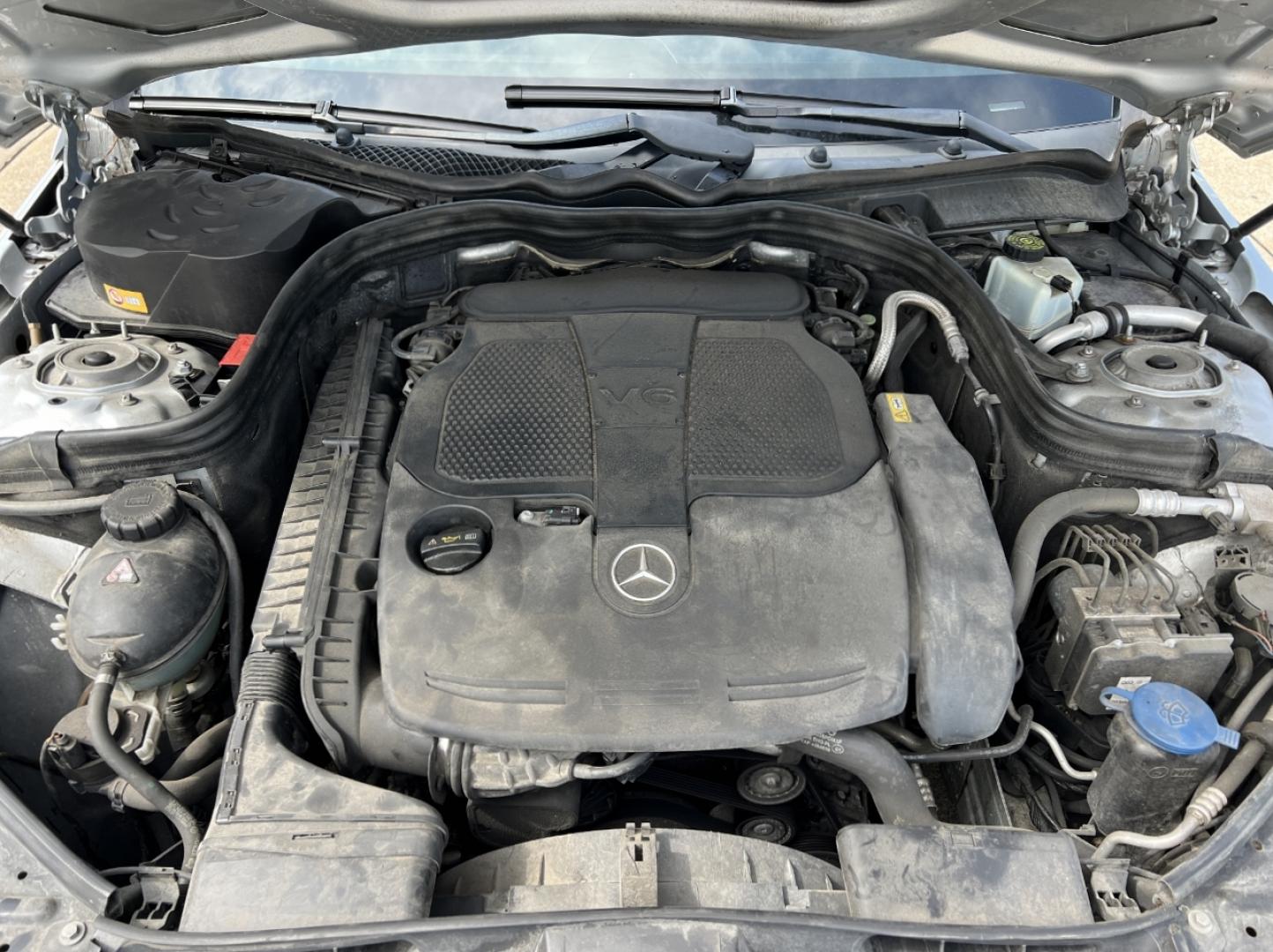 2013 SILVER /Black Leather Mercedes-Benz E-Class Wagon E350 4MATIC Sedan (WDDHF8JB0DA) with an 3.5L V6 engine, Automatic transmission, located at 2990 Old Orchard Rd., Jackson, MO, 63755, 37.354214, -89.612106 - *** SALVAGE TITLE *** 2013 Mercedes-Benz E-Class E350 4Matic 135xxx miles All Wheel Drive 3.5L V6 Automatic Leather Navigation Power/Heated Seats Backup Camera Sunroof Bluetooth Cruise Power Windows/Locks/Mirrors We have financing available and we accept trades! Fill out a credit appli - Photo#35
