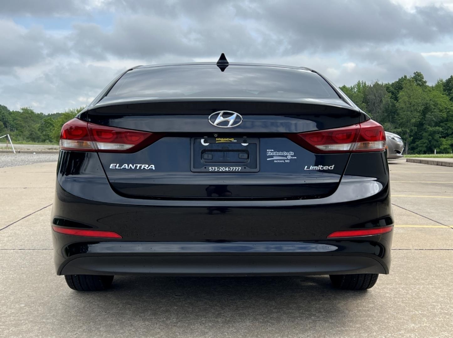 2017 BLACK /Tan Leather Hyundai Elantra Limited (KMHD84LF2HU) with an 1.8L 4 Cyl. engine, Automatic transmission, located at 2990 Old Orchard Rd., Jackson, MO, 63755, 37.354214, -89.612106 - 2017 Hyundai Elantra SE Local 1-Owner Only 56xxx miles Front Wheel Drive 2.0L 4 Cyl. Automatic Leather Navigation Power/Heated Seats Backup Camera Sunroof Bluetooth Cruise Power Windows/Locks/Mirrors We have financing available and we accept trades! Fill out a credit application on our - Photo#12