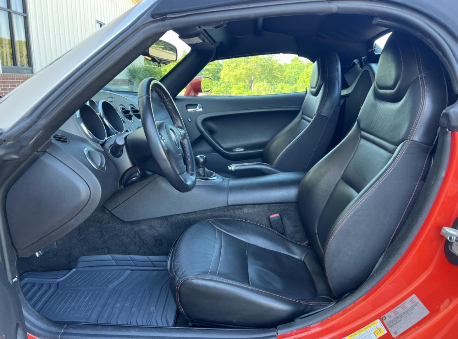 2009 ORANGE /Black Leather Pontiac Solstice Street Edition (1G2MK35B19Y) with an 2.4L 4 Cyl. engine, Automatic transmission, located at 2990 Old Orchard Rd., Jackson, MO, 63755, 37.354214, -89.612106 - 2009 Pontiac Solstice Street Edition Local 1-Owner Only 54xxx miles Rear Wheel Drive 2.4L 4 Cyl. 5-Speed Manual Leather Cruise Power Windows/Locks/Mirrors We have financing available and we accept trades! Fill out a credit application on our website or come by today! If you have any questi - Photo#9