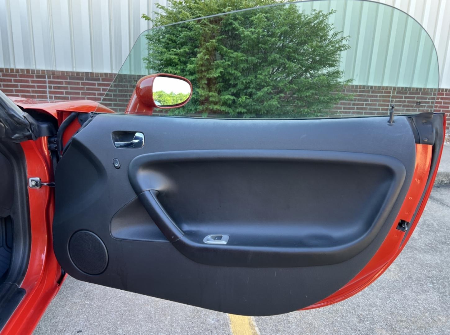 2009 ORANGE /Black Leather Pontiac Solstice Street Edition (1G2MK35B19Y) with an 2.4L 4 Cyl. engine, Automatic transmission, located at 2990 Old Orchard Rd., Jackson, MO, 63755, 37.354214, -89.612106 - 2009 Pontiac Solstice Street Edition Local 1-Owner Only 54xxx miles Rear Wheel Drive 2.4L 4 Cyl. 5-Speed Manual Leather Cruise Power Windows/Locks/Mirrors We have financing available and we accept trades! Fill out a credit application on our website or come by today! If you have any questi - Photo#10