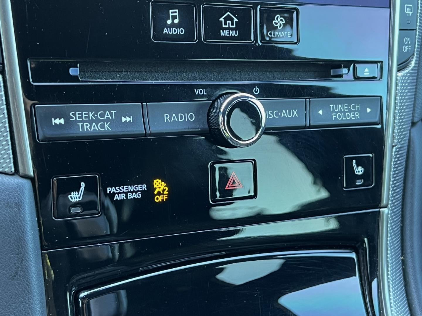 2019 BLACK /Black Leather Infiniti Q50 Red Sport 400 AWD (JN1FV7AR9KM) with an 3.0L V6 TURBO engine, Automatic transmission, located at 2990 Old Orchard Rd., Jackson, MO, 63755, 37.354214, -89.612106 - 2019 Infiniti Q50S 68xxx miles All Wheel Drive 3.0L V6 Automatic Leather Navigation Power/Heated Seats Backup Camera Sunroof Bluetooth Remote Start Cruise Power Windows/Locks/Mirrors We have financing available and we accept trades! Fill out a credit application on our website or come - Photo#4