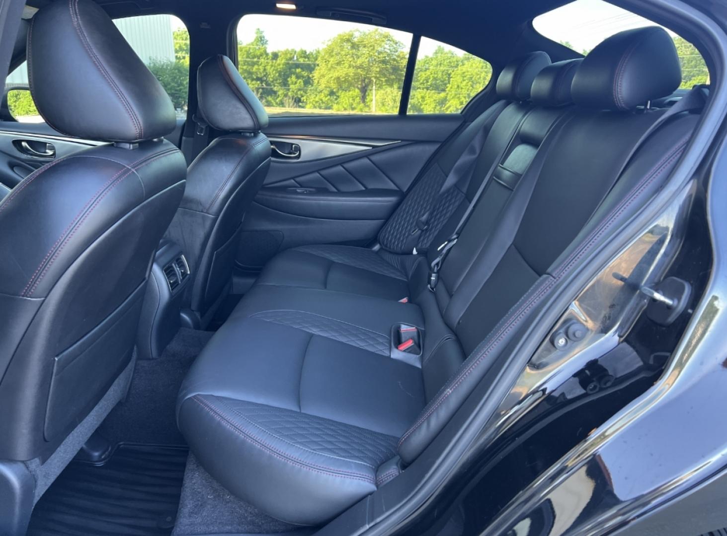2019 BLACK /Black Leather Infiniti Q50 Red Sport 400 AWD (JN1FV7AR9KM) with an 3.0L V6 TURBO engine, Automatic transmission, located at 2990 Old Orchard Rd., Jackson, MO, 63755, 37.354214, -89.612106 - 2019 Infiniti Q50S 68xxx miles All Wheel Drive 3.0L V6 Automatic Leather Navigation Power/Heated Seats Backup Camera Sunroof Bluetooth Remote Start Cruise Power Windows/Locks/Mirrors We have financing available and we accept trades! Fill out a credit application on our website or come - Photo#19