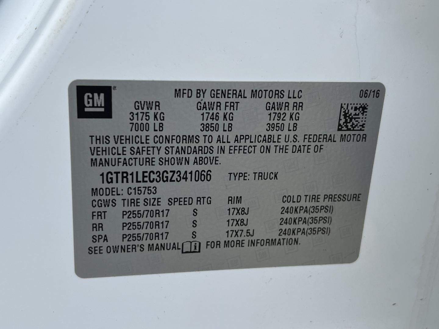 2016 WHITE /Gray Cloth GMC Sierra 1500 Crew Cab 2WD (1GTR1LEC3GZ) with an 5.3L V8 engine, Automatic transmission, located at 2990 Old Orchard Rd., Jackson, MO, 63755, 37.354214, -89.612106 - 2016 GMC Sierra 1500 109xxx miles Rear Wheel Drive 5.3L V8 Automatic Backup Camera Bluetooth Remote Start Cruise Power Windows/Locks/Mirrors We have financing available and we accept trades! Fill out a credit application on our website or come by today! If you have any questions, give us - Photo#40