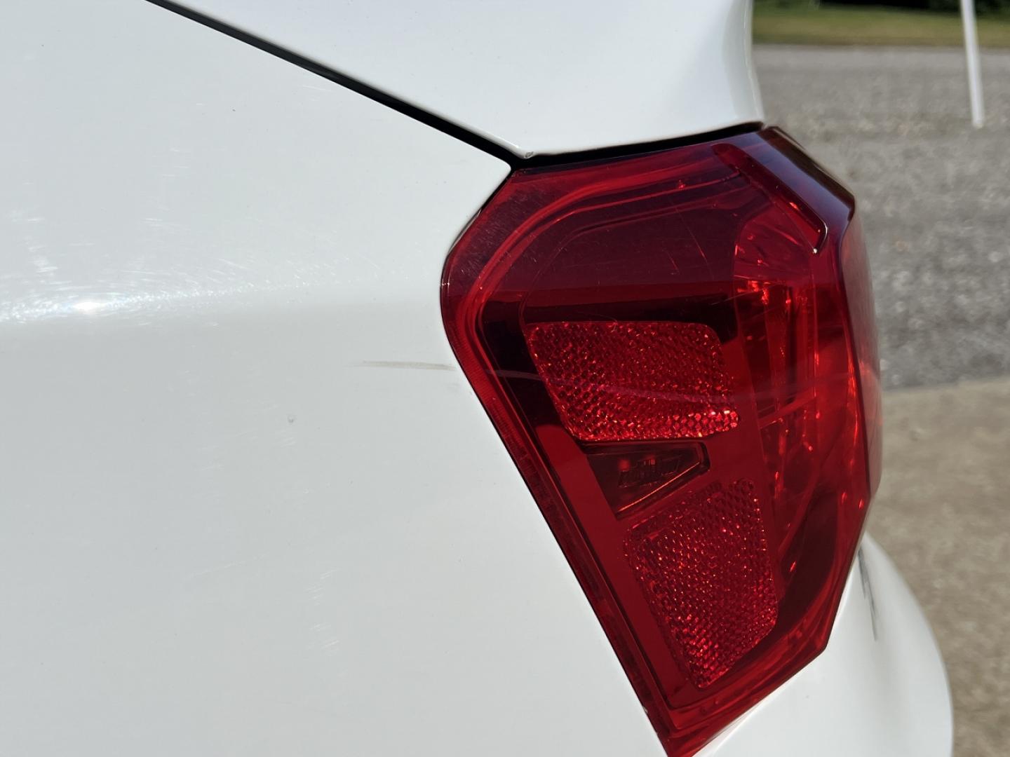 2018 WHITE /Gray Leather Chevrolet Impala LS (2G11Z5SAXJ9) with an 2.5L 4 Cyl. engine, Automatic transmission, located at 2990 Old Orchard Rd., Jackson, MO, 63755, 37.354214, -89.612106 - 2018 Chevrolet Impala LS 1-Owner Only 68xxx miles Front Wheel Drive 2.5L 4 Cyl. Automatic Leather Backup Camera Power Driver Seat Bluetooth Cruise Power Windows/Locks/Mirrors We have financing available and we accept trades! Fill out a credit application on our website or come by today! - Photo#39