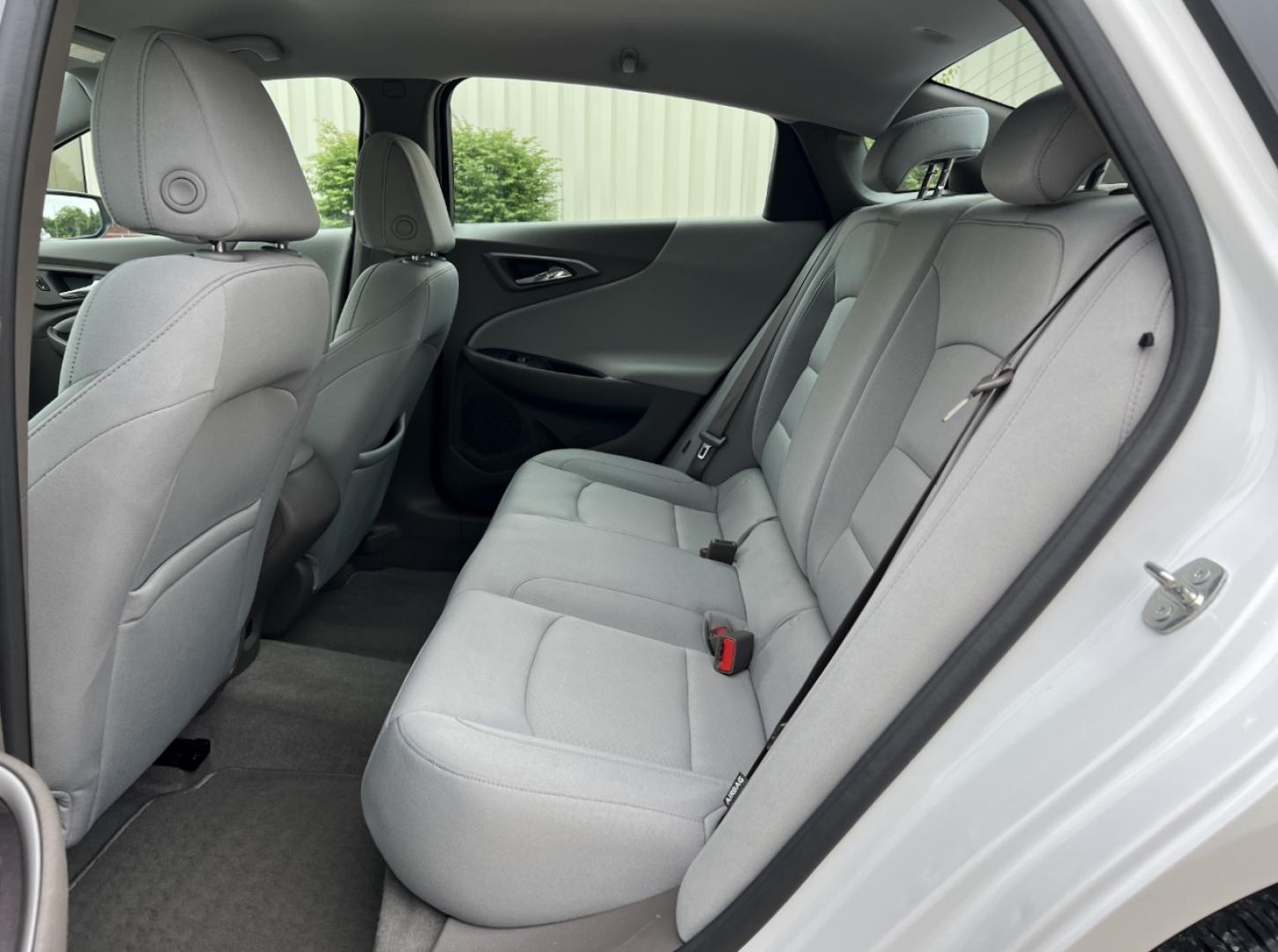 2020 WHITE /Gray Cloth Chevrolet Malibu LS (1G1ZC5ST4LF) with an 1.5L 4 Cyl. engine, Automatic transmission, located at 2990 Old Orchard Rd., Jackson, MO, 63755, 37.354214, -89.612106 - 2020 Chevrolet Malibu LS 1-Owner 119xxx miles Front Wheel Drive 1.5L 4 Cyl. Automatic Backup Camera Bluetooth Cruise Power Windows/Locks/Mirrors We have financing available and we accept trades! Fill out a credit application on our website or come by today! If you have any questions, give - Photo#14
