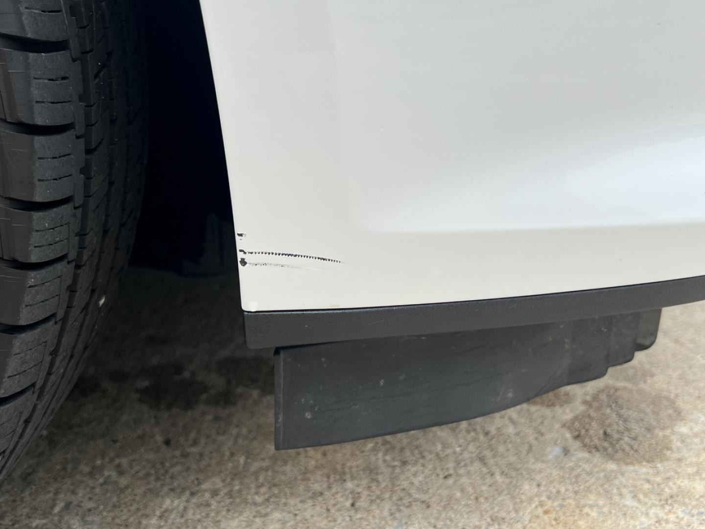 2020 WHITE /Gray Cloth Chevrolet Malibu LS (1G1ZC5ST4LF) with an 1.5L 4 Cyl. engine, Automatic transmission, located at 2990 Old Orchard Rd., Jackson, MO, 63755, 37.354214, -89.612106 - 2020 Chevrolet Malibu LS 1-Owner 90xxx miles Front Wheel Drive 1.5L 4 Cyl. Automatic Backup Camera Bluetooth Cruise Power Windows/Locks/Mirrors We have financing available and we accept trades! Fill out a credit application on our website or come by today! If you have any questions, give - Photo#38