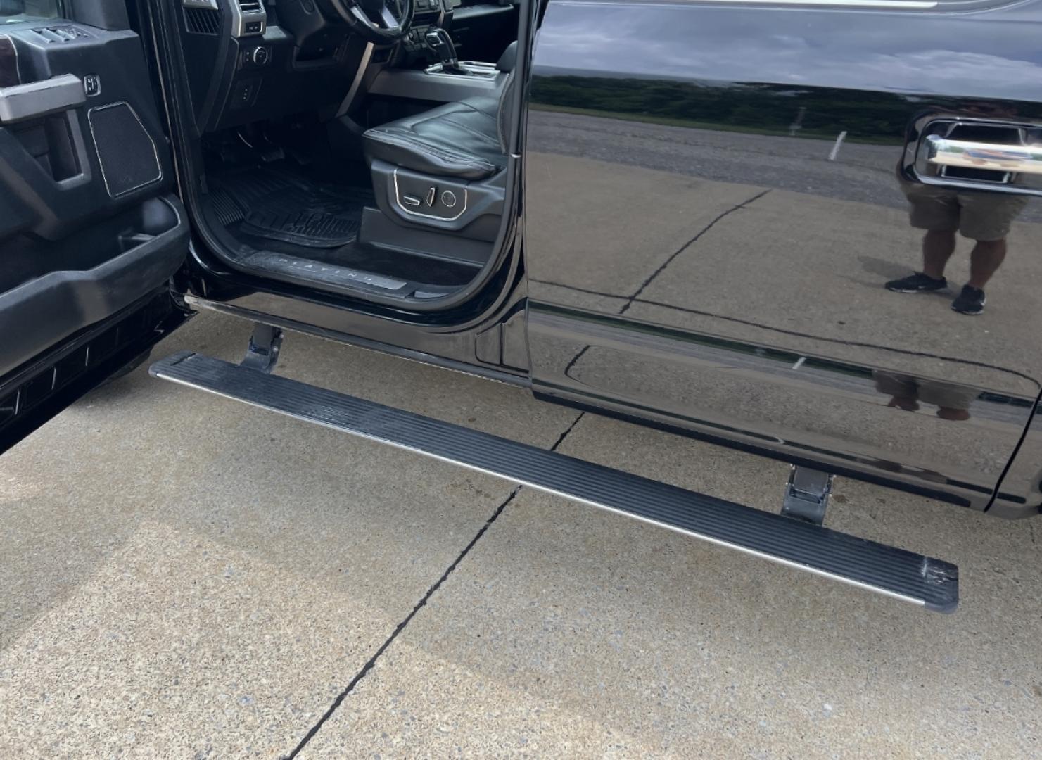 2017 BLACK /Black Leather Ford F-150 PLATINUM SuperCrew 6.5-ft. Bed 4WD (1FTEW1EG0HF) with an 3.5L V6 TURBO engine, Automatic transmission, located at 2990 Old Orchard Rd., Jackson, MO, 63755, 37.354214, -89.612106 - 2017 Ford F-150 Platinum FX4 Off Road 173xxx miles 4x4 3.5L V6 Automatic Leather Navigation Power/Heated/Cooled Seats Heated Rear Seats Power Running Boards Backup Camera Sunroof Bluetooth Cruise Remote Start Power Windows/Locks/Mirrors We have financing available and we accept trade - Photo#7