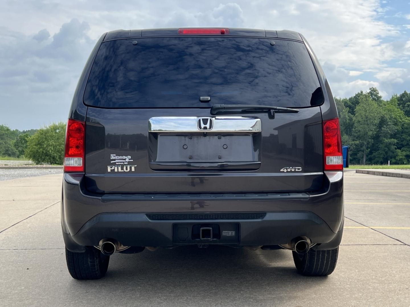2014 BROWN /Tan Leather Honda Pilot EX-L 4WD (5FNYF4H58EB) with an 3.5L V6 engine, Automatic transmission, located at 2990 Old Orchard Rd., Jackson, MO, 63755, 37.354214, -89.612106 - 2014 Honda Pilot EX-L 116xxx miles All Wheel Drive 3.5L V6 Automatic Leather 3rd Row Backup Camera Power/Heated Seats Sunroof Bluetooth Cruise Power Windows/Locks/Mirrors We have financing available and we accept trades! Fill out a credit application on our website or come by today! If - Photo#13
