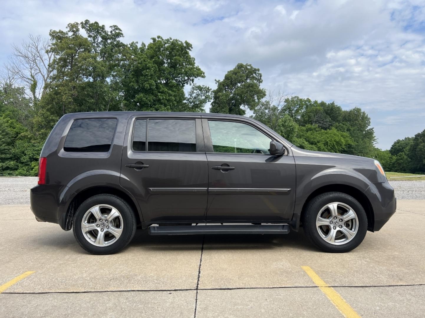 2014 BROWN /Tan Leather Honda Pilot EX-L 4WD (5FNYF4H58EB) with an 3.5L V6 engine, Automatic transmission, located at 2990 Old Orchard Rd., Jackson, MO, 63755, 37.354214, -89.612106 - 2014 Honda Pilot EX-L 116xxx miles All Wheel Drive 3.5L V6 Automatic Leather 3rd Row Backup Camera Power/Heated Seats Sunroof Bluetooth Cruise Power Windows/Locks/Mirrors We have financing available and we accept trades! Fill out a credit application on our website or come by today! If - Photo#10