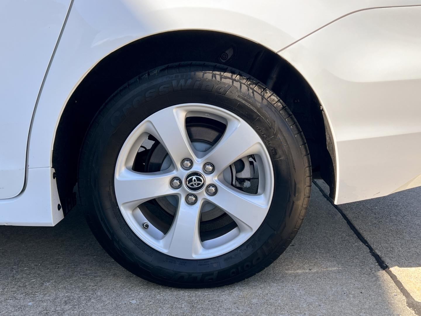 2020 WHITE /Tan Leather Toyota Sienna L (5TDZZ3DC2LS) with an 3.5L V6 engine, Automatic transmission, located at 2990 Old Orchard Rd., Jackson, MO, 63755, 37.354214, -89.612106 - 2020 Toyota Sienna L 207xxx miles Front Wheel Drive 3.5L V6 Automatic Leather 3rd Row Backup Camera Bluetooth Cruise Power Windows/Locks/Mirrors We have financing available and we accept trades! Fill out a credit application on our website or come by today! If you have any questions, giv - Photo#32