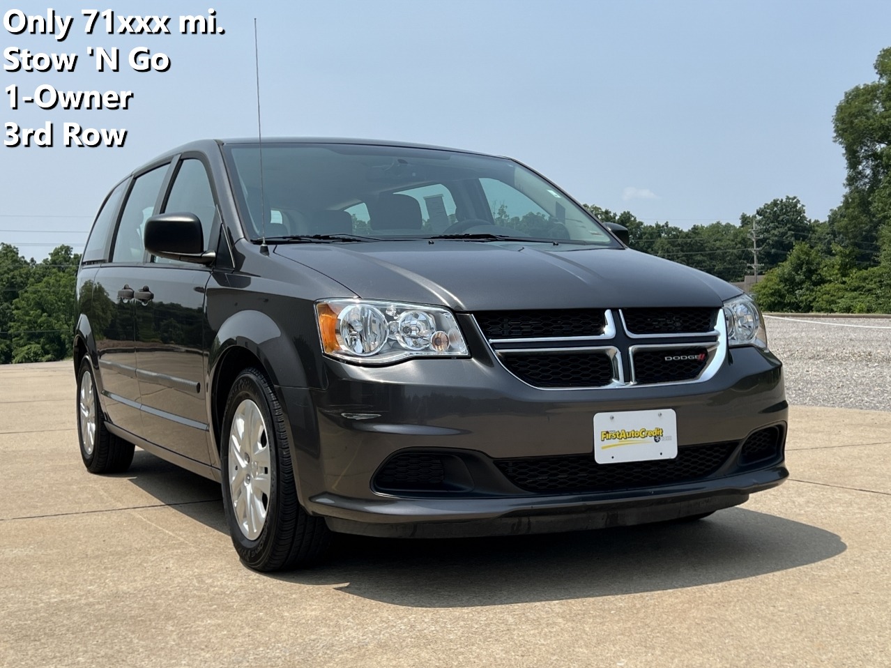 photo of 2016 Dodge Grand Caravan SE
