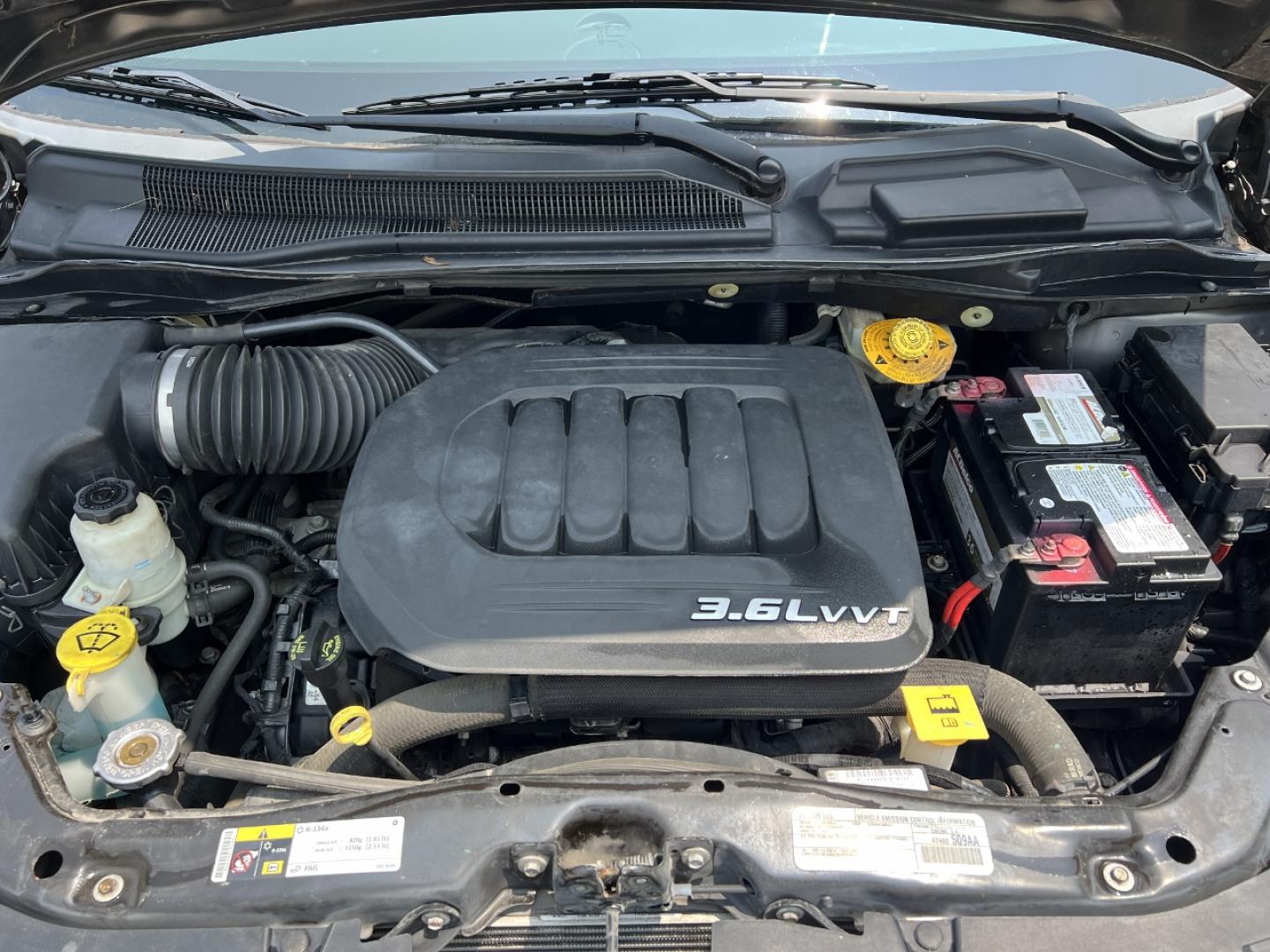 2016 GRAY /Black Cloth Dodge Grand Caravan SE (2C4RDGBG0GR) with an 3.6L V6 engine, Automatic transmission, located at 2990 Old Orchard Rd., Jackson, MO, 63755, 37.354214, -89.612106 - 2016 Dodge Grand Caravan SE 1-Owner Only 71xxx miles Front Wheel Drive 3.6L V6 Automatic 3rd Row Stow 'N Go Cruise Power Windows/Locks/Mirrors We have financing available and we accept trades! Fill out a credit application on our website or come by today! If you have any questions, give u - Photo#26