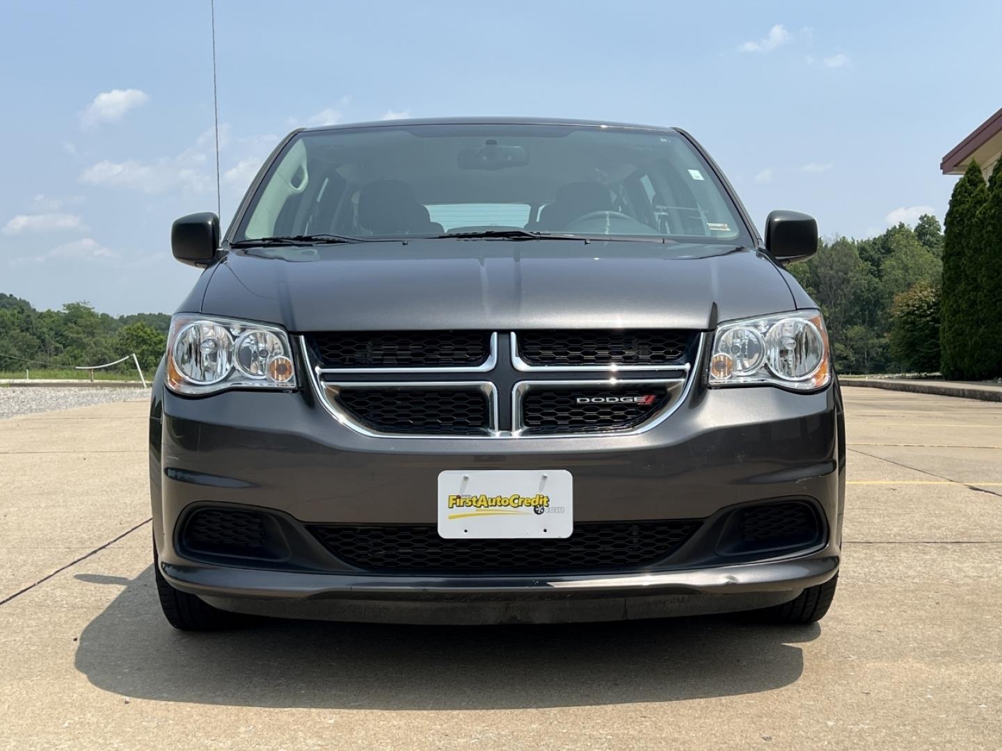 2016 GRAY /Black Cloth Dodge Grand Caravan SE (2C4RDGBG0GR) with an 3.6L V6 engine, Automatic transmission, located at 2990 Old Orchard Rd., Jackson, MO, 63755, 37.354214, -89.612106 - 2016 Dodge Grand Caravan SE 1-Owner Only 71xxx miles Front Wheel Drive 3.6L V6 Automatic 3rd Row Stow 'N Go Cruise Power Windows/Locks/Mirrors We have financing available and we accept trades! Fill out a credit application on our website or come by today! If you have any questions, give u - Photo#8