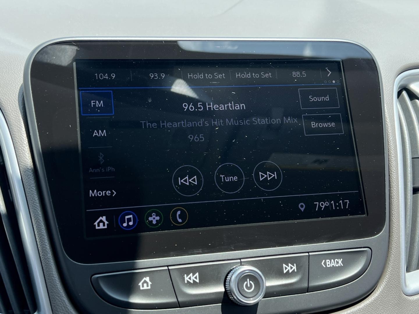 2020 WHITE /Gray Cloth Chevrolet Malibu LS (1G1ZC5ST8LF) with an 1.5L 4 Cyl. engine, Automatic transmission, located at 506 S. Kingshighway, Cape Girardeau, MO, 63703, (573) 235-5000, 37.294994, -89.556206 - 2020 Chevrolet Malibu LS 1-Owner 99xxx miles Front Wheel Drive 1.5L 4 Cyl. Automatic Backup Camera Bluetooth Cruise Power Windows/Locks/Mirrors We have financing available and we accept trades! Fill out a credit application on our website or come by today! If you have any questions, give - Photo#23