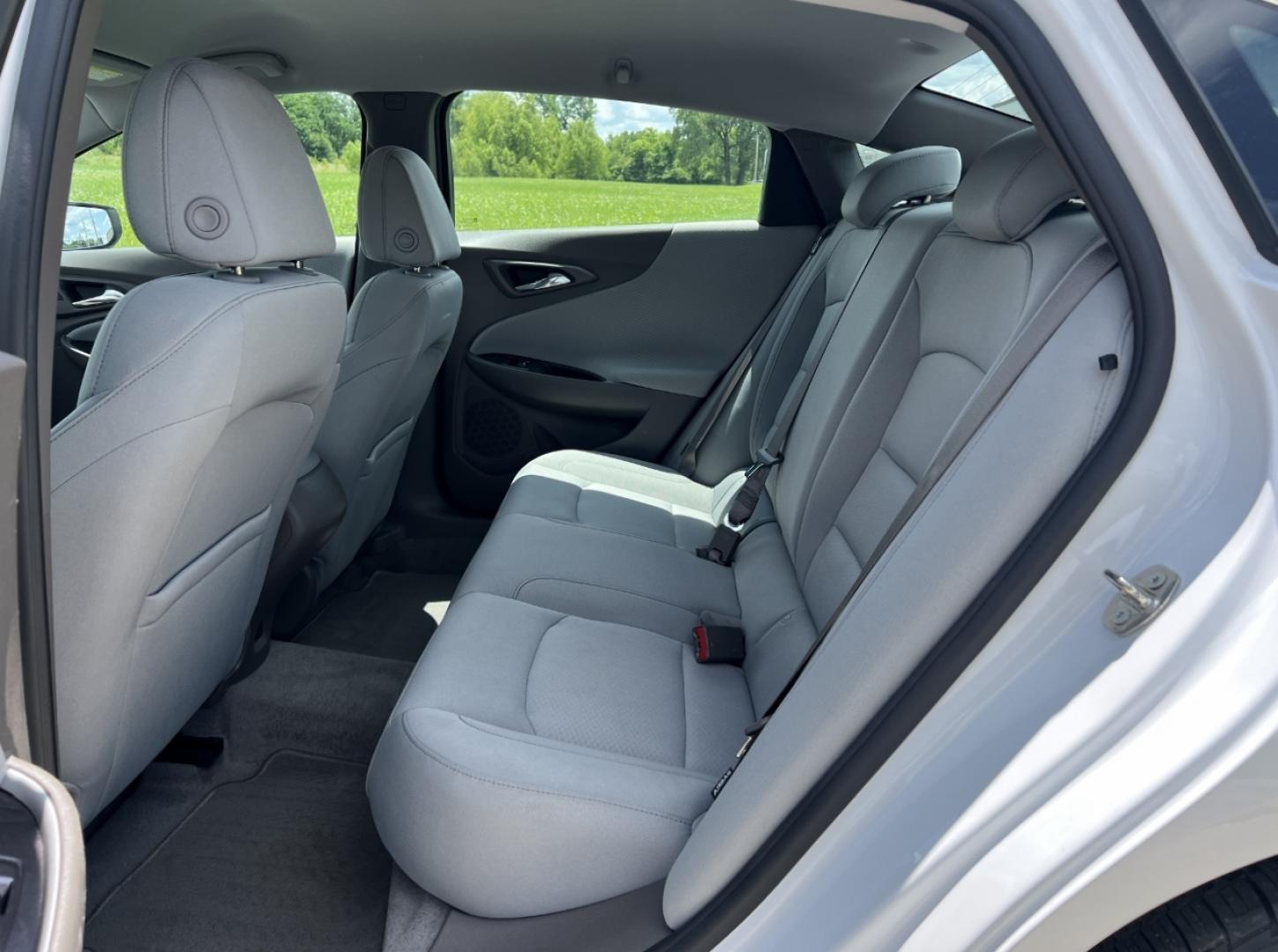 2020 WHITE /Gray Cloth Chevrolet Malibu LS (1G1ZC5ST8LF) with an 1.5L 4 Cyl. engine, Automatic transmission, located at 506 S. Kingshighway, Cape Girardeau, MO, 63703, (573) 235-5000, 37.294994, -89.556206 - 2020 Chevrolet Malibu LS 1-Owner 99xxx miles Front Wheel Drive 1.5L 4 Cyl. Automatic Backup Camera Bluetooth Cruise Power Windows/Locks/Mirrors We have financing available and we accept trades! Fill out a credit application on our website or come by today! If you have any questions, give - Photo#14