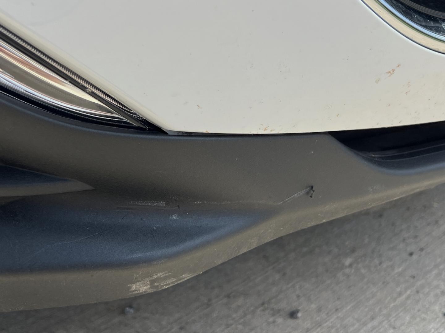 2020 WHITE /Gray Cloth Chevrolet Malibu LS (1G1ZC5ST8LF) with an 1.5L 4 Cyl. engine, Automatic transmission, located at 506 S. Kingshighway, Cape Girardeau, MO, 63703, (573) 235-5000, 37.294994, -89.556206 - 2020 Chevrolet Malibu LS 1-Owner 99xxx miles Front Wheel Drive 1.5L 4 Cyl. Automatic Backup Camera Bluetooth Cruise Power Windows/Locks/Mirrors We have financing available and we accept trades! Fill out a credit application on our website or come by today! If you have any questions, give - Photo#43