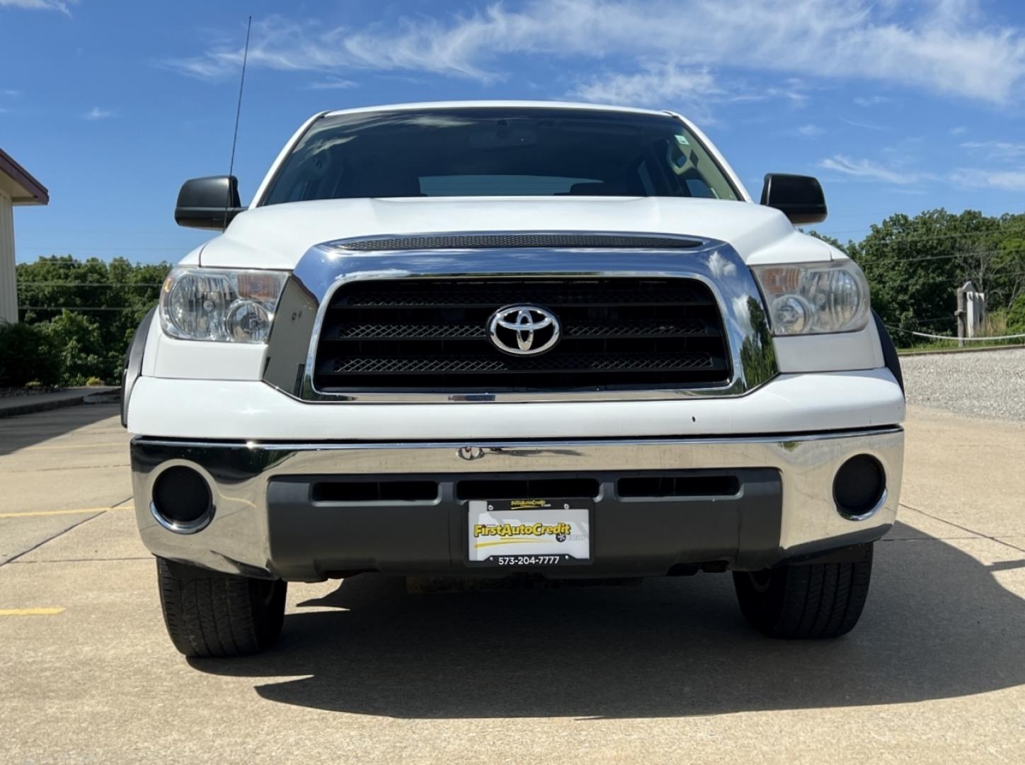 2008 WHITE /Tan Cloth Toyota Tundra SR5 CrewMax 5.7L 4WD (5TFDV54108X) with an 5.7L V8 engine, Automatic transmission, located at 2990 Old Orchard Rd., Jackson, MO, 63755, 37.354214, -89.612106 - 2008 Toyota Tundra SR5 122xxx miles 4x4 5.7L V8 Automatic Navigation Power Driver Seat Cruise Power Windows/Locks/Mirrors We have financing available and we accept trades! Fill out a credit application on our website or come by today! If you have any questions, give us a call at (573) 204- - Photo#11