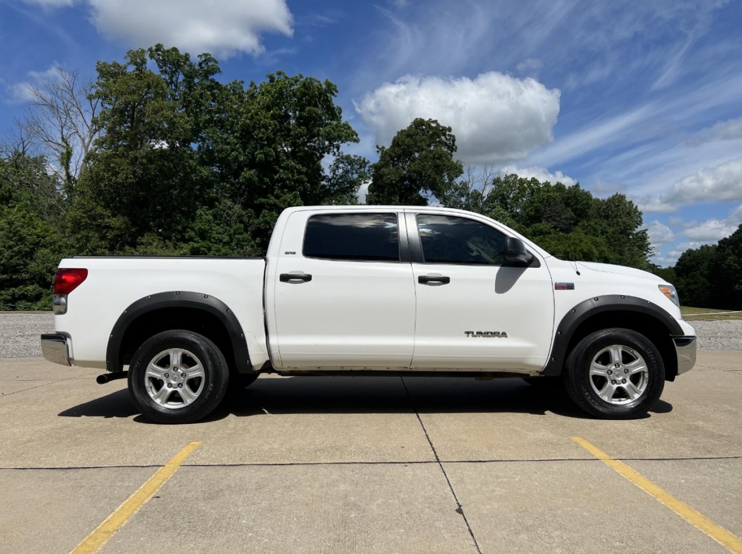 2008 WHITE /Tan Cloth Toyota Tundra SR5 CrewMax 5.7L 4WD (5TFDV54108X) with an 5.7L V8 engine, Automatic transmission, located at 2990 Old Orchard Rd., Jackson, MO, 63755, 37.354214, -89.612106 - 2008 Toyota Tundra SR5 122xxx miles 4x4 5.7L V8 Automatic Navigation Power Driver Seat Cruise Power Windows/Locks/Mirrors We have financing available and we accept trades! Fill out a credit application on our website or come by today! If you have any questions, give us a call at (573) 204- - Photo#7