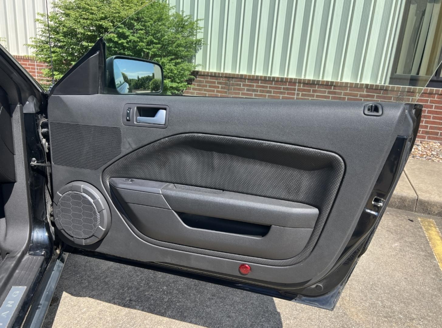 2009 BLACK /Black Cloth Ford Mustang V6 Coupe (1ZVHT80N695) with an 4.0L V6 engine, Automatic transmission, located at 2990 Old Orchard Rd., Jackson, MO, 63755, 37.354214, -89.612106 - 2009 Ford Mustang V6 Deluxe Local 1-Owner Only 65xxx miles Rear Wheel Drive 4.0L V6 Automatic Power Driver Seat Cruise Power Windows/Locks/Mirrors We have financing available and we accept trades! Fill out a credit application on our website or come by today! If you have any questions, giv - Photo#12