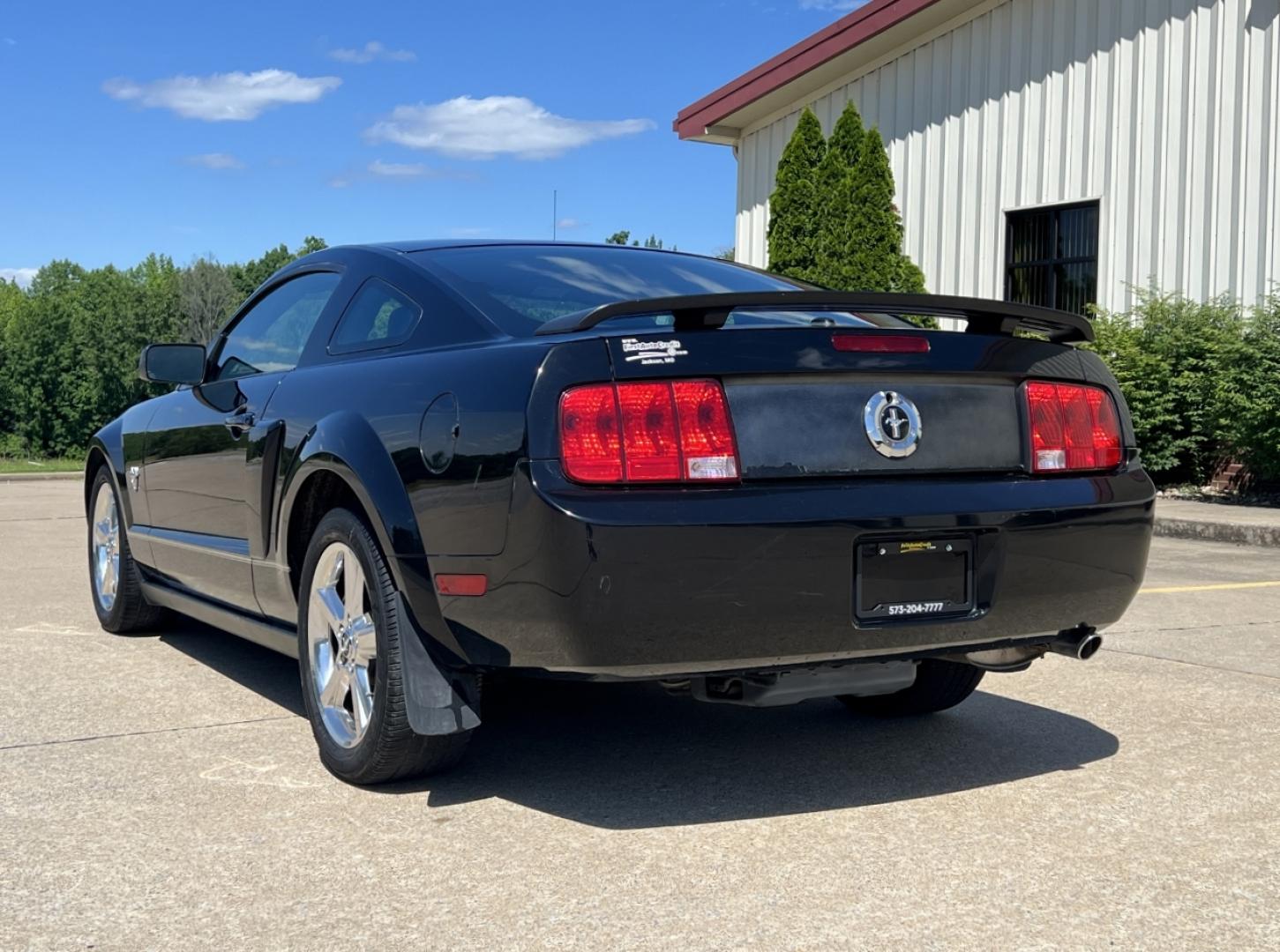 2009 BLACK /Black Cloth Ford Mustang V6 Coupe (1ZVHT80N695) with an 4.0L V6 engine, Automatic transmission, located at 2990 Old Orchard Rd., Jackson, MO, 63755, 37.354214, -89.612106 - 2009 Ford Mustang V6 Deluxe Local 1-Owner Only 65xxx miles Rear Wheel Drive 4.0L V6 Automatic Power Driver Seat Cruise Power Windows/Locks/Mirrors We have financing available and we accept trades! Fill out a credit application on our website or come by today! If you have any questions, giv - Photo#7