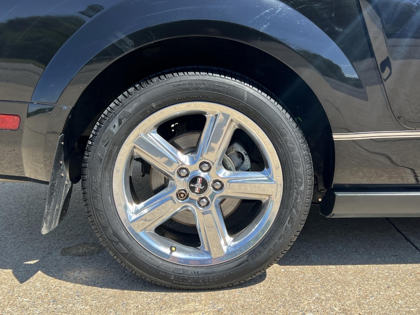 2009 BLACK /Black Cloth Ford Mustang V6 Coupe (1ZVHT80N695) with an 4.0L V6 engine, Automatic transmission, located at 2990 Old Orchard Rd., Jackson, MO, 63755, 37.354214, -89.612106 - 2009 Ford Mustang V6 Deluxe Local 1-Owner Only 65xxx miles Rear Wheel Drive 4.0L V6 Automatic Power Driver Seat Cruise Power Windows/Locks/Mirrors We have financing available and we accept trades! Fill out a credit application on our website or come by today! If you have any questions, giv - Photo#31