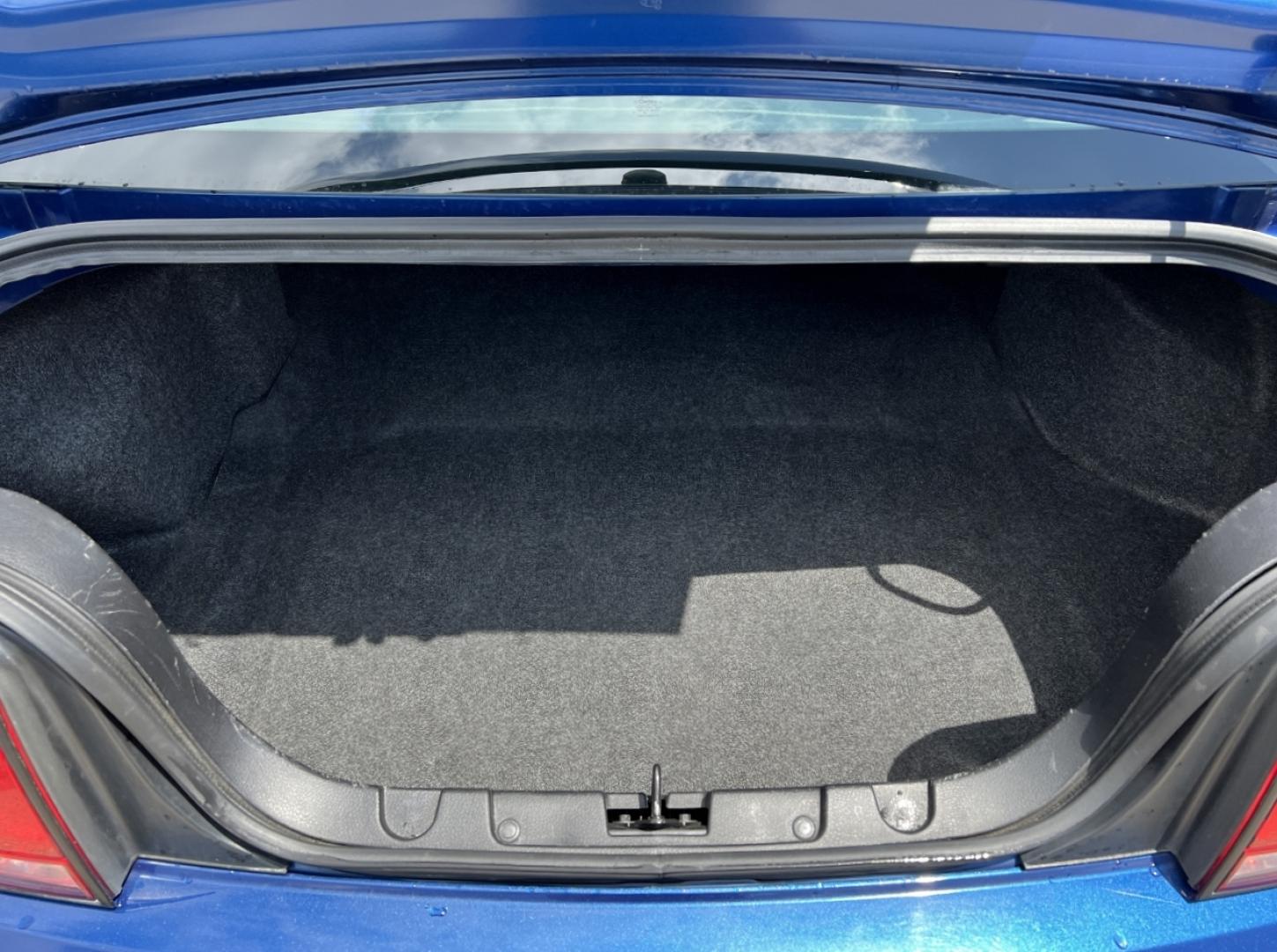 2007 BLUE /Gray Leather Ford Mustang GT Deluxe Coupe (1ZVHT82H175) with an 4.6L V8 engine, Automatic transmission, located at 2990 Old Orchard Rd., Jackson, MO, 63755, 37.354214, -89.612106 - 2007 Ford Mustang GT Deluxe Only 89xxx miles Rear Wheel Drive 4.6L V8 5-Speed Manual Leather Power Driver Seat Cruise Power Windows/Locks/Mirrors We have financing available and we accept trades! Fill out a credit application on our website or come by today! If you have any questions, give - Photo#16