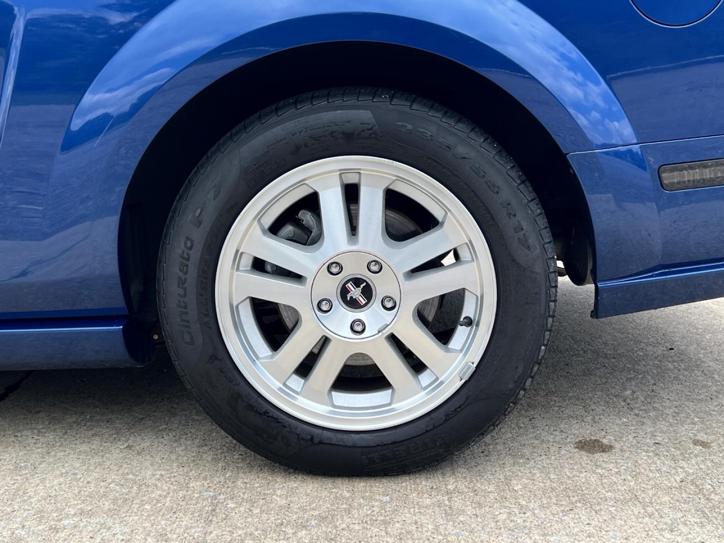 2007 BLUE /Gray Leather Ford Mustang GT Deluxe Coupe (1ZVHT82H175) with an 4.6L V8 engine, Automatic transmission, located at 2990 Old Orchard Rd., Jackson, MO, 63755, 37.354214, -89.612106 - 2007 Ford Mustang GT Deluxe Only 89xxx miles Rear Wheel Drive 4.6L V8 5-Speed Manual Leather Power Driver Seat Cruise Power Windows/Locks/Mirrors We have financing available and we accept trades! Fill out a credit application on our website or come by today! If you have any questions, give - Photo#30
