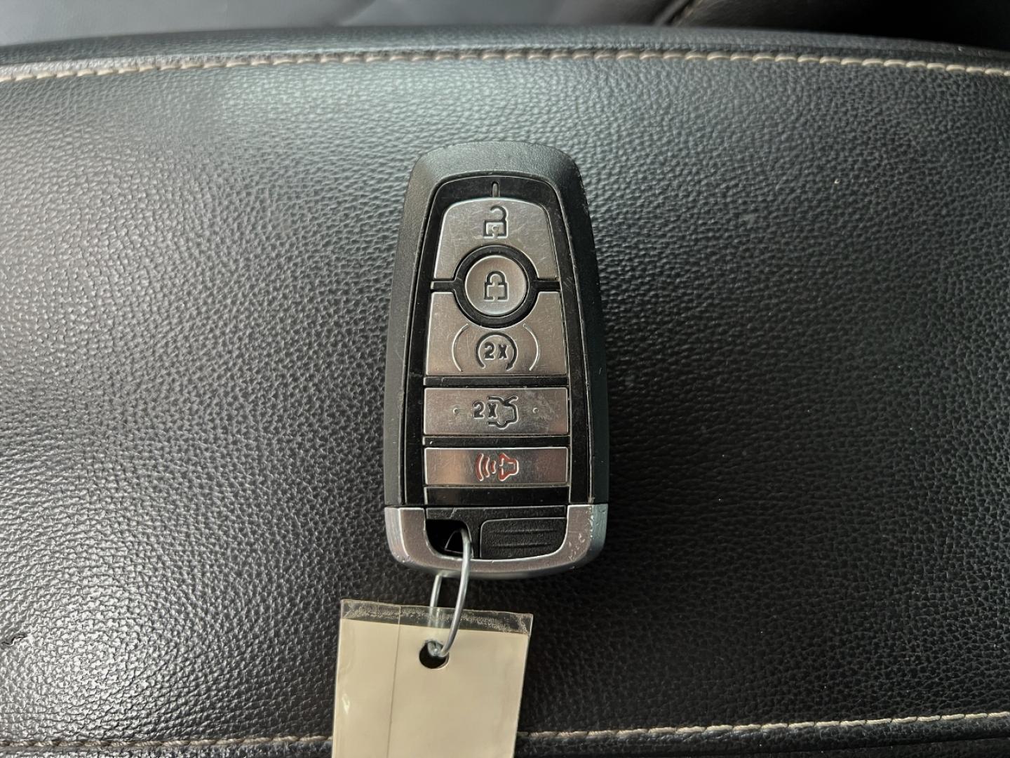 2018 GRAY /Black Leather Ford Fusion Titanium (3FA6P0K94JR) with an 2.0L 4 Cyl. engine, Automatic transmission, located at 2990 Old Orchard Rd., Jackson, MO, 63755, 37.354214, -89.612106 - 2018 Ford Fusion Titanium Local 1-Owner 83xxx miles Front Wheel Drive 2.0L 4 Cyl. Automatic Leather Navigation Backup Camera Power/Heated Seats Sunroof Bluetooth Remote Start Cruise Power Windows/Locks/Mirrors We have financing available and we accept trades! Fill out a credit applica - Photo#7