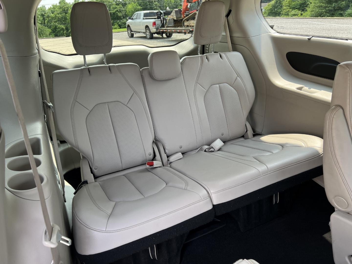 2021 SILVER /Tan Leather Chrysler Pacifica Touring-L (2C4RC1BG2MR) with an 3.6L V6 engine, Automatic transmission, located at 2990 Old Orchard Rd., Jackson, MO, 63755, 37.354214, -89.612106 - 2021 Chrysler Pacifica Touring L 1-Owner 103xxx miles Front Wheel Drive 3.6L V6 Automatic Leather 3rd Row Stow 'N Go Backup Camera Power Driver Seat Heated Seats Bluetooth Remote Start Cruise Power Windows/Locks/Mirrors We have financing available and we accept trades! Fill out a cre - Photo#19