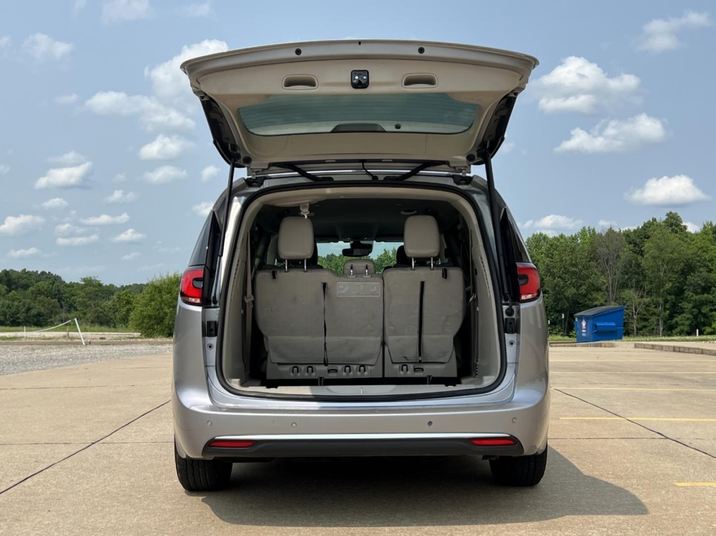 2021 SILVER /Tan Leather Chrysler Pacifica Touring-L (2C4RC1BG2MR) with an 3.6L V6 engine, Automatic transmission, located at 2990 Old Orchard Rd., Jackson, MO, 63755, 37.354214, -89.612106 - 2021 Chrysler Pacifica Touring L 1-Owner 103xxx miles Front Wheel Drive 3.6L V6 Automatic Leather 3rd Row Stow 'N Go Backup Camera Power Driver Seat Heated Seats Bluetooth Remote Start Cruise Power Windows/Locks/Mirrors We have financing available and we accept trades! Fill out a cre - Photo#20