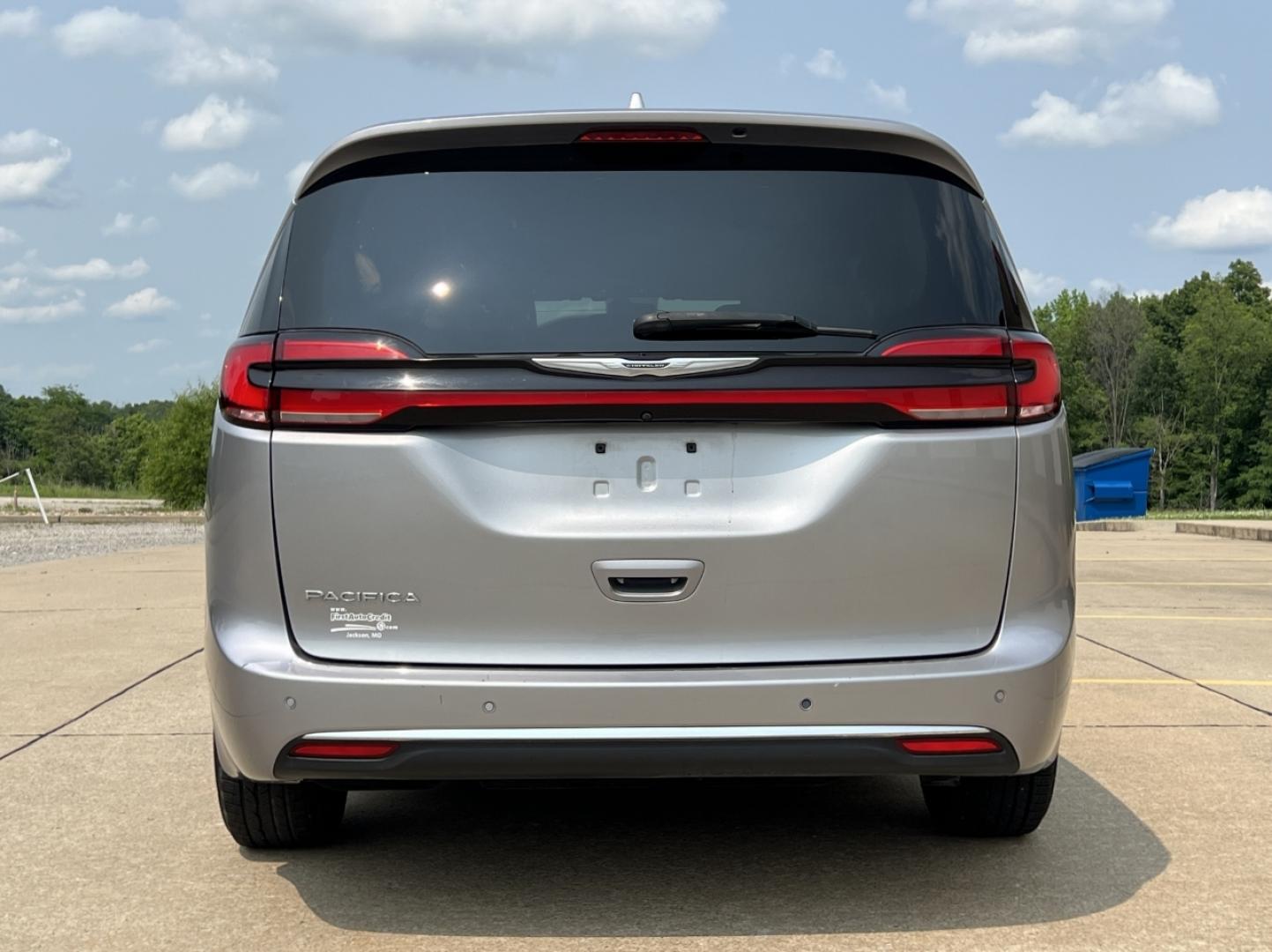 2021 SILVER /Tan Leather Chrysler Pacifica Touring-L (2C4RC1BG2MR) with an 3.6L V6 engine, Automatic transmission, located at 2990 Old Orchard Rd., Jackson, MO, 63755, 37.354214, -89.612106 - 2021 Chrysler Pacifica Touring L 1-Owner 103xxx miles Front Wheel Drive 3.6L V6 Automatic Leather 3rd Row Stow 'N Go Backup Camera Power Driver Seat Heated Seats Bluetooth Remote Start Cruise Power Windows/Locks/Mirrors We have financing available and we accept trades! Fill out a cre - Photo#11