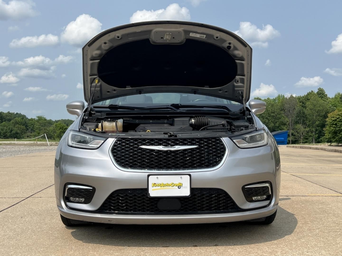 2021 SILVER /Tan Leather Chrysler Pacifica Touring-L (2C4RC1BG2MR) with an 3.6L V6 engine, Automatic transmission, located at 2990 Old Orchard Rd., Jackson, MO, 63755, 37.354214, -89.612106 - 2021 Chrysler Pacifica Touring L 1-Owner 103xxx miles Front Wheel Drive 3.6L V6 Automatic Leather 3rd Row Stow 'N Go Backup Camera Power Driver Seat Heated Seats Bluetooth Remote Start Cruise Power Windows/Locks/Mirrors We have financing available and we accept trades! Fill out a cre - Photo#42