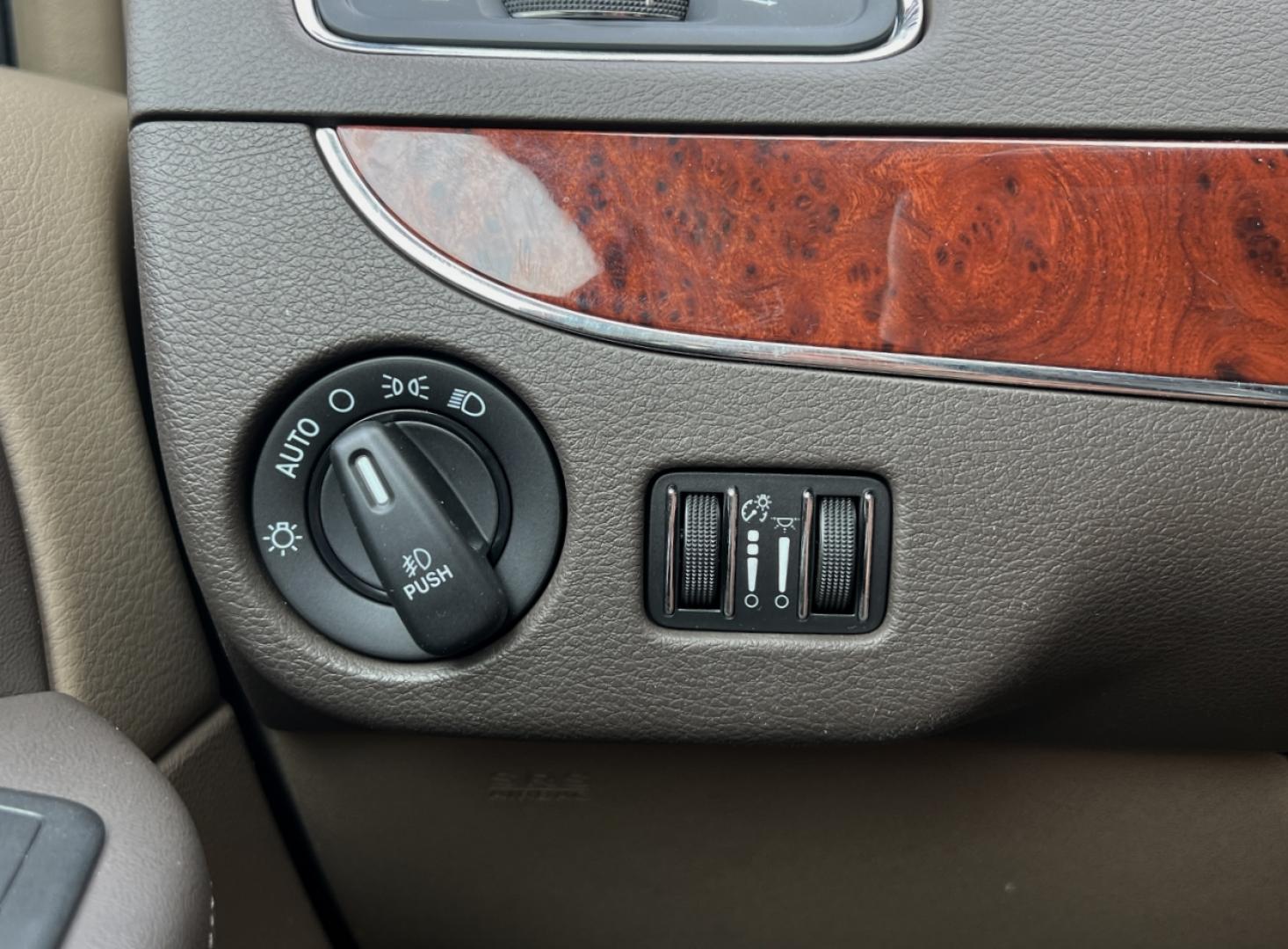 2012 RED /Tan Leather Chrysler Town & Country Touring-L (2C4RC1CG1CR) with an 3.6L V6 engine, Automatic transmission, located at 2990 Old Orchard Rd., Jackson, MO, 63755, 37.354214, -89.612106 - 2012 Chrysler Town & Country Touring-L 111xxx miles Front Wheel Drive 3.6L V6 Automatic Leather 3rd Row Stow 'N Go Navigation Rear Entertainment Backup Camera Power/Heated Seats Heated Steering Wheel Bluetooth Remote Start Cruise Power Windows/Locks/Mirrors We have financing availab - Photo#31