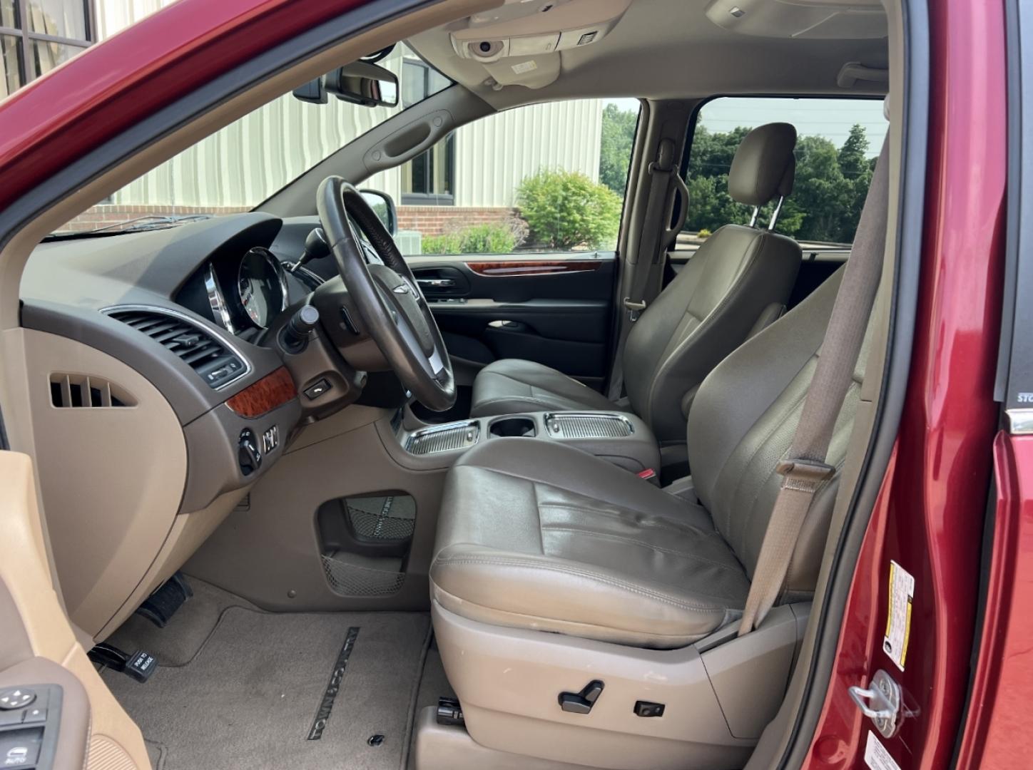 2012 RED /Tan Leather Chrysler Town & Country Touring-L (2C4RC1CG1CR) with an 3.6L V6 engine, Automatic transmission, located at 2990 Old Orchard Rd., Jackson, MO, 63755, 37.354214, -89.612106 - 2012 Chrysler Town & Country Touring-L 111xxx miles Front Wheel Drive 3.6L V6 Automatic Leather 3rd Row Stow 'N Go Navigation Rear Entertainment Backup Camera Power/Heated Seats Heated Steering Wheel Bluetooth Remote Start Cruise Power Windows/Locks/Mirrors We have financing availab - Photo#16